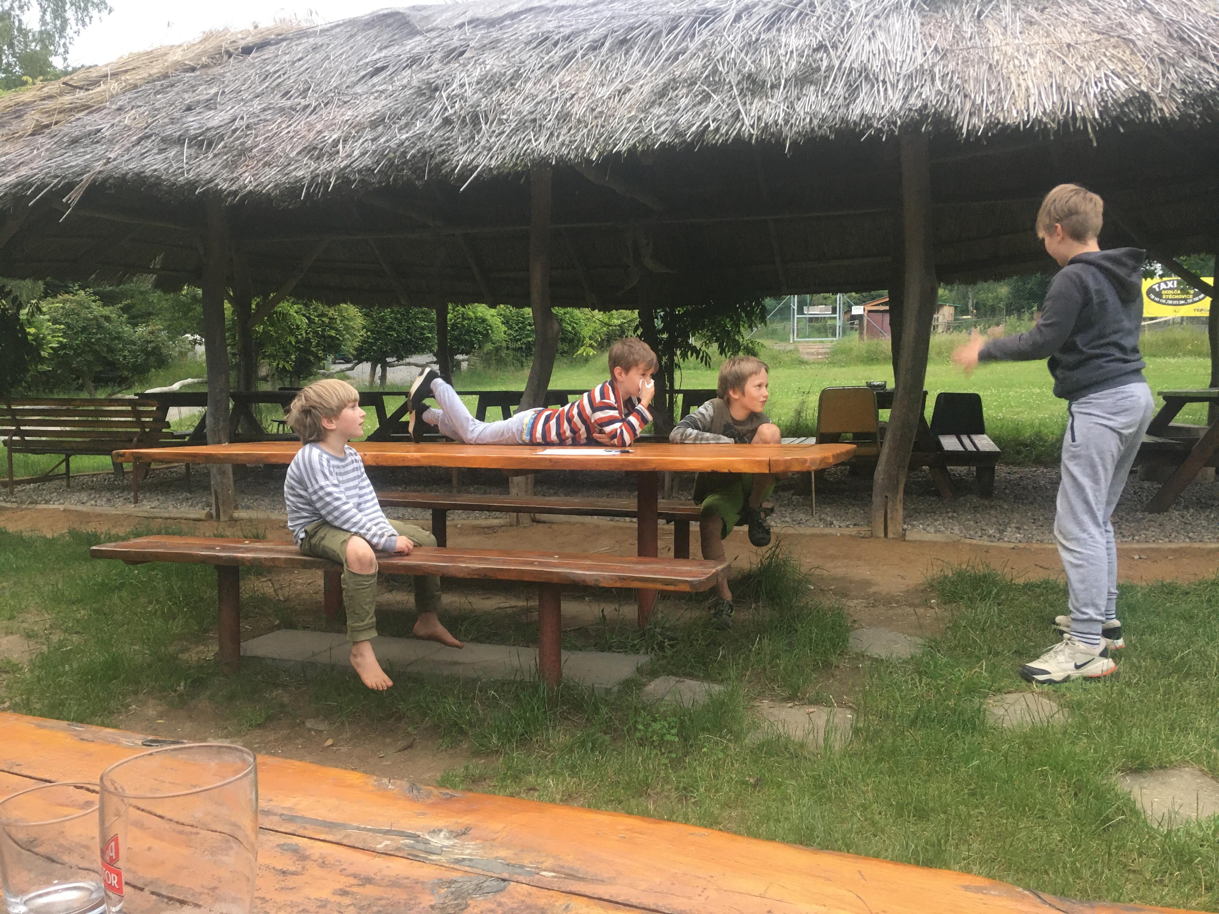 Občerstvení U VODY foto 3