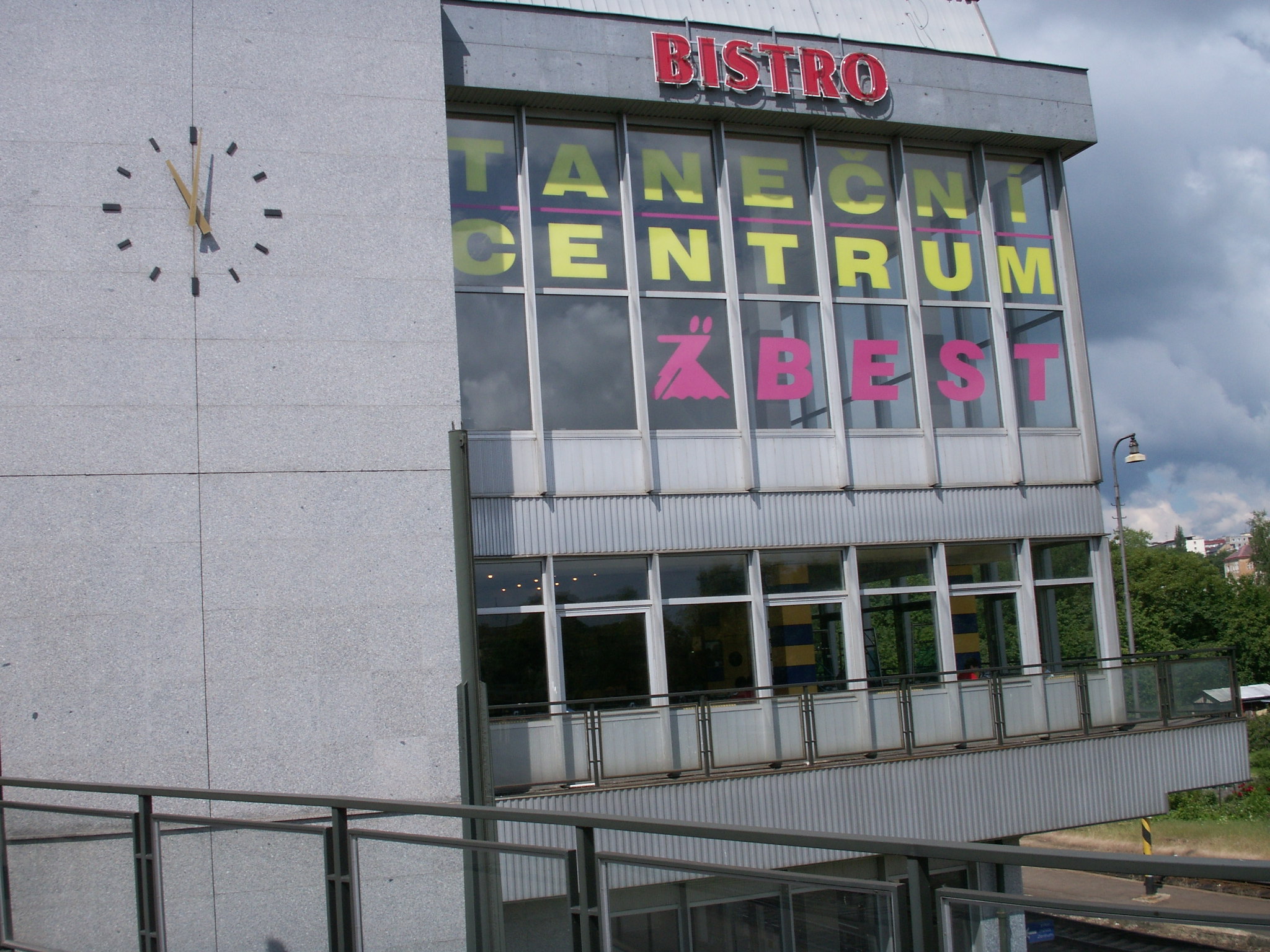 BEST DANCE z.s. - taneční škola foto 3