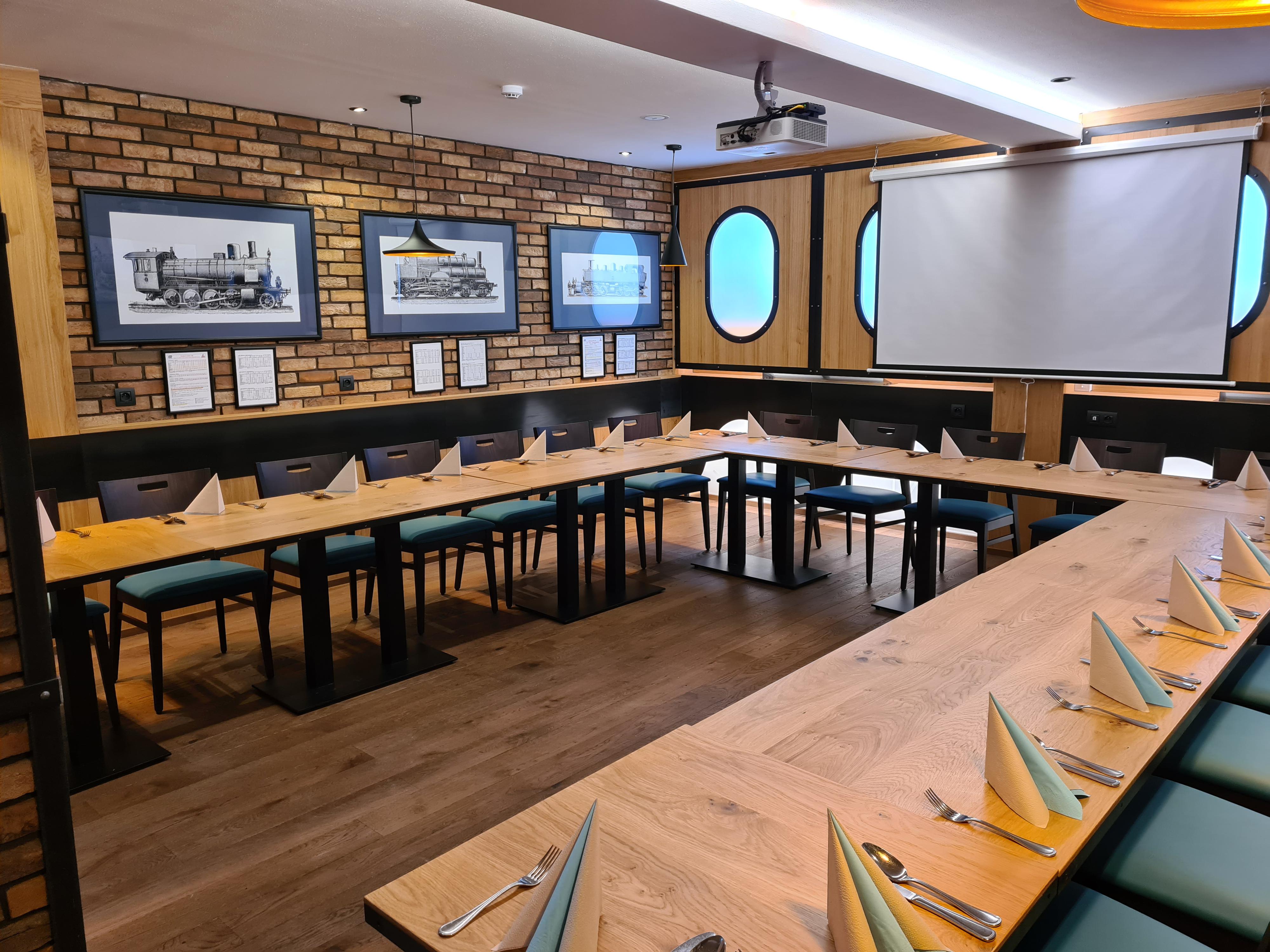 Bistro LOKOTKA foto 2