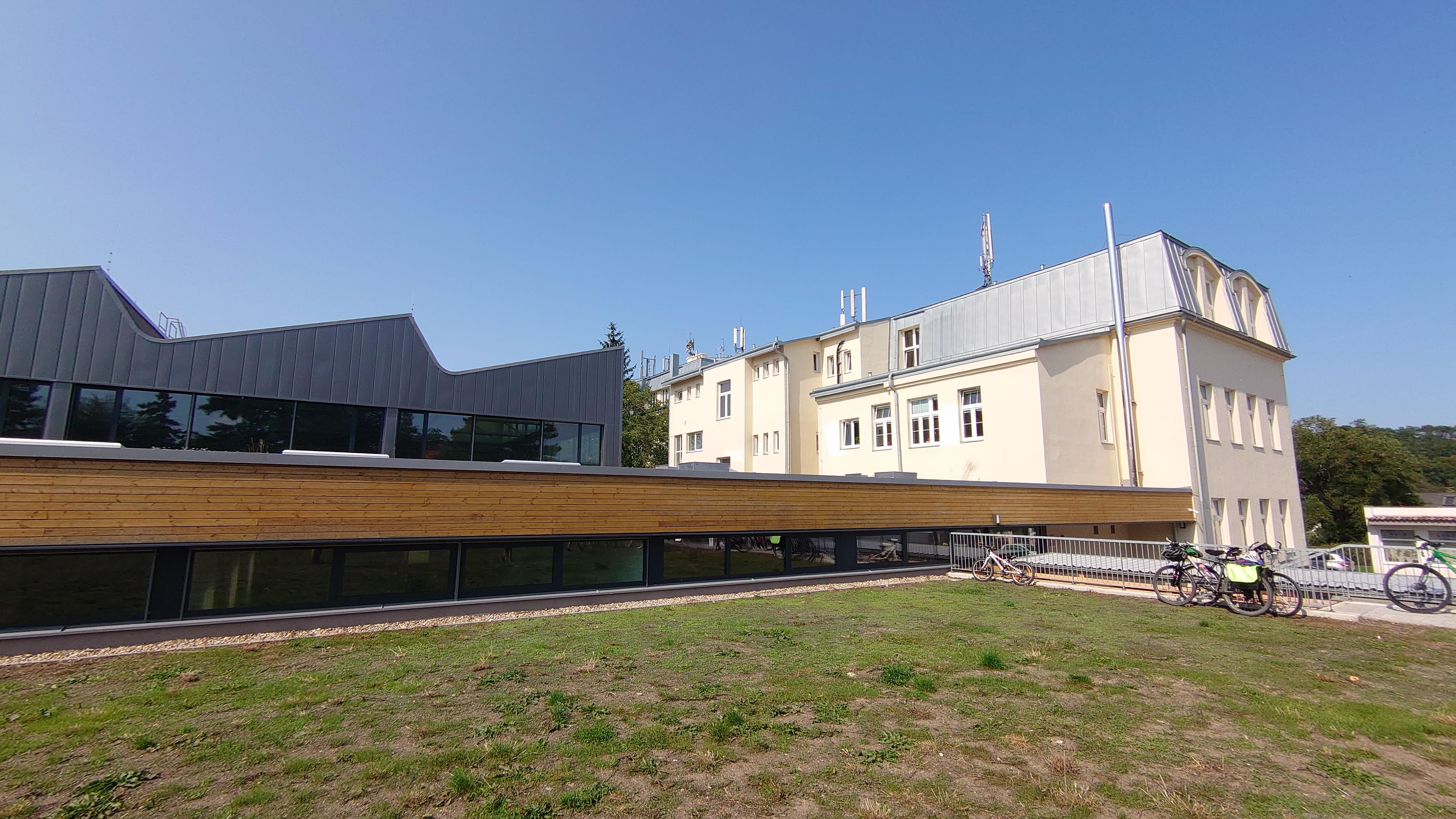 ZŠ, Praha 9 - Kyje, Šimanovská 16 foto 4