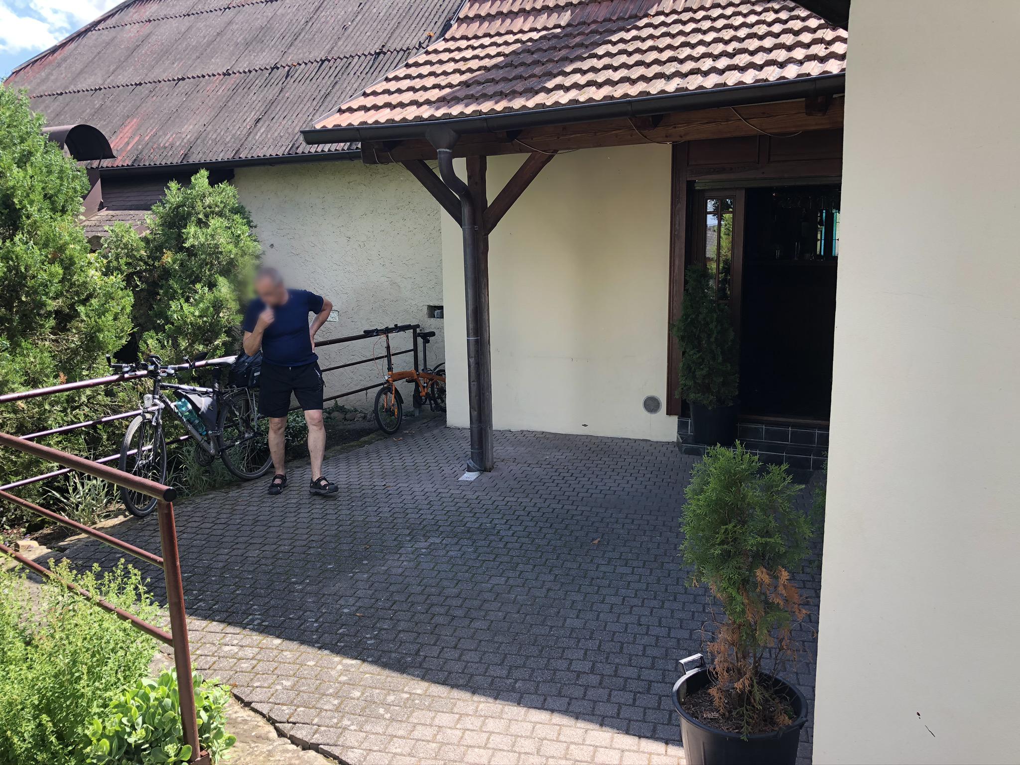 Restaurace Šťastný Hroch foto 3