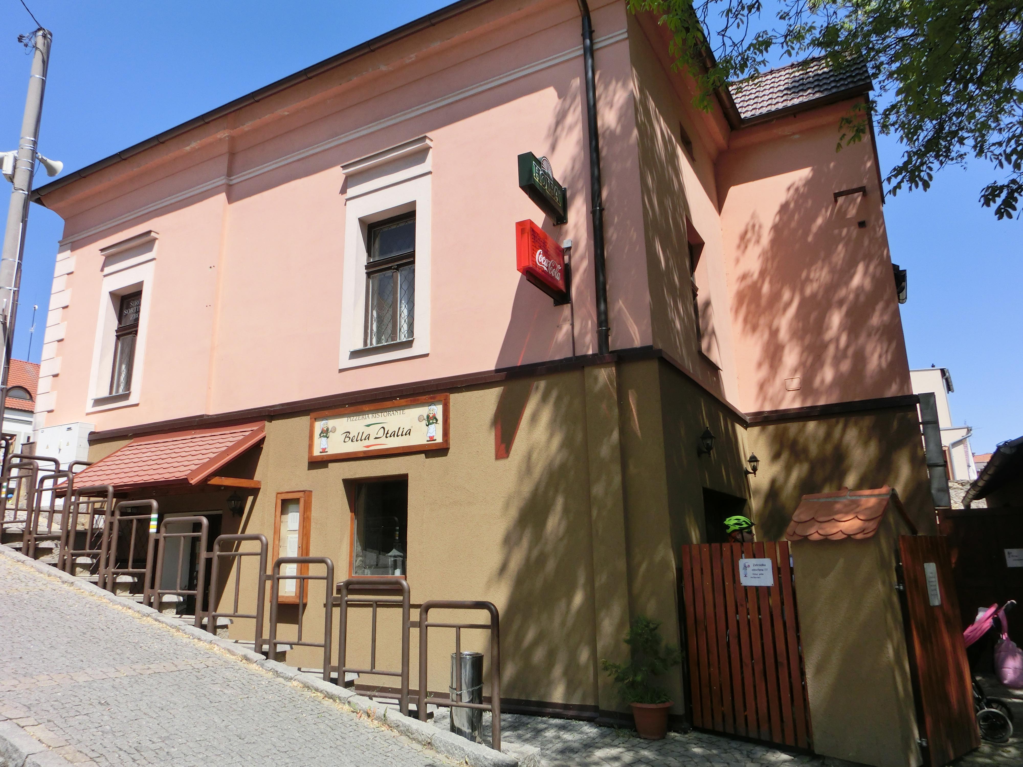 Pizzeria Bella Italia foto 6