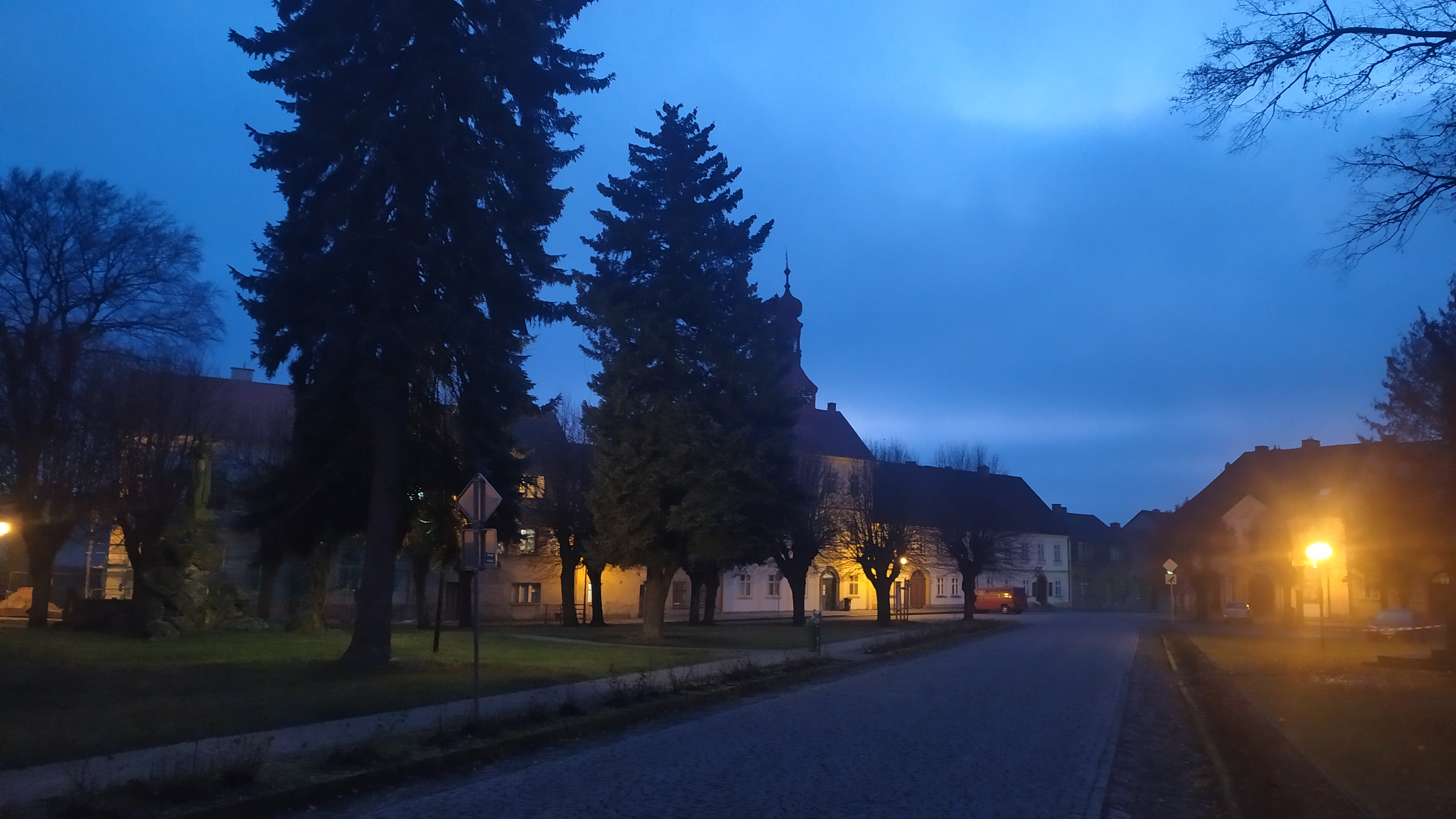 Železnice - městský úřad foto 6