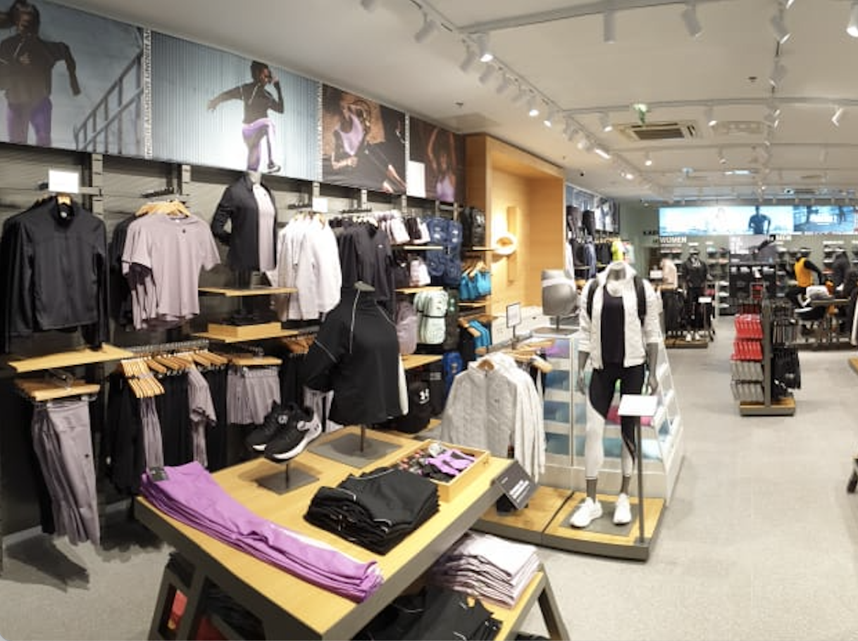 Under Armour Brand House foto 2