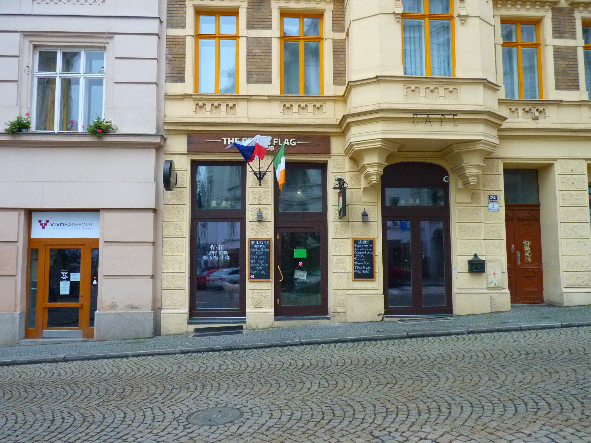 The ERIN`S FLAG Irish Pub