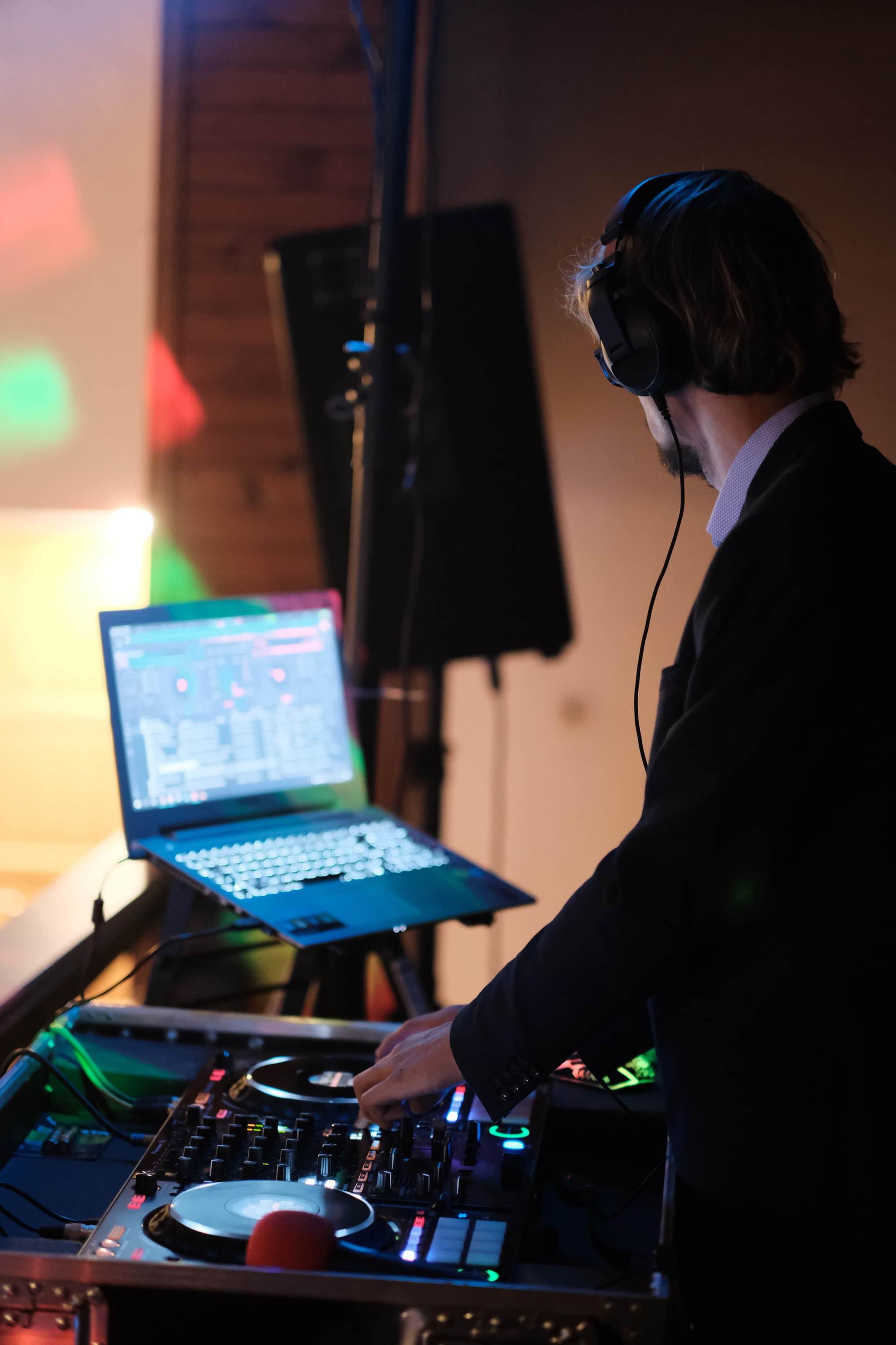 DJ Třinec - DJ VEX Václav Mikler foto 4