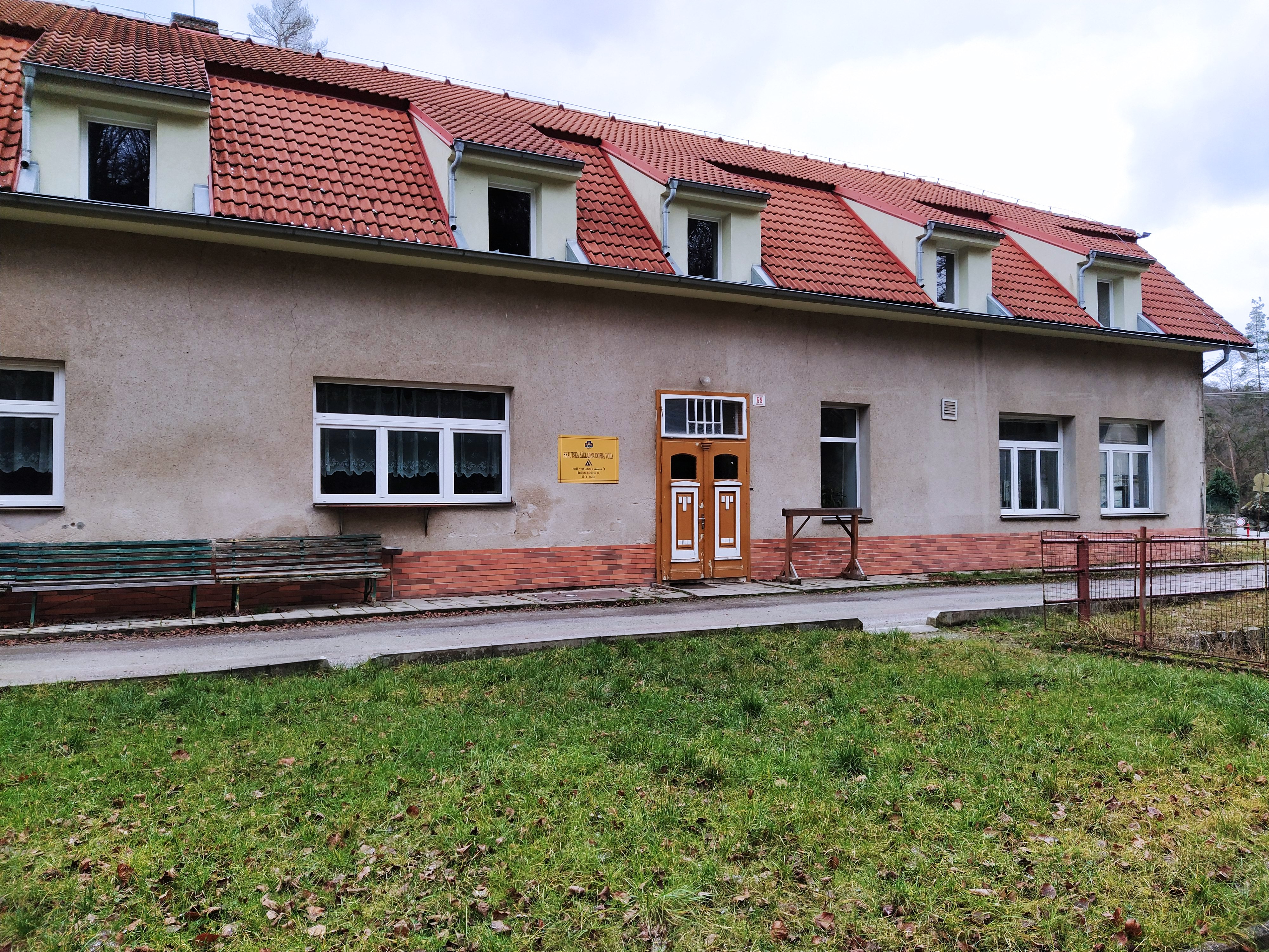 Skautská základna Dobrá Voda foto 2