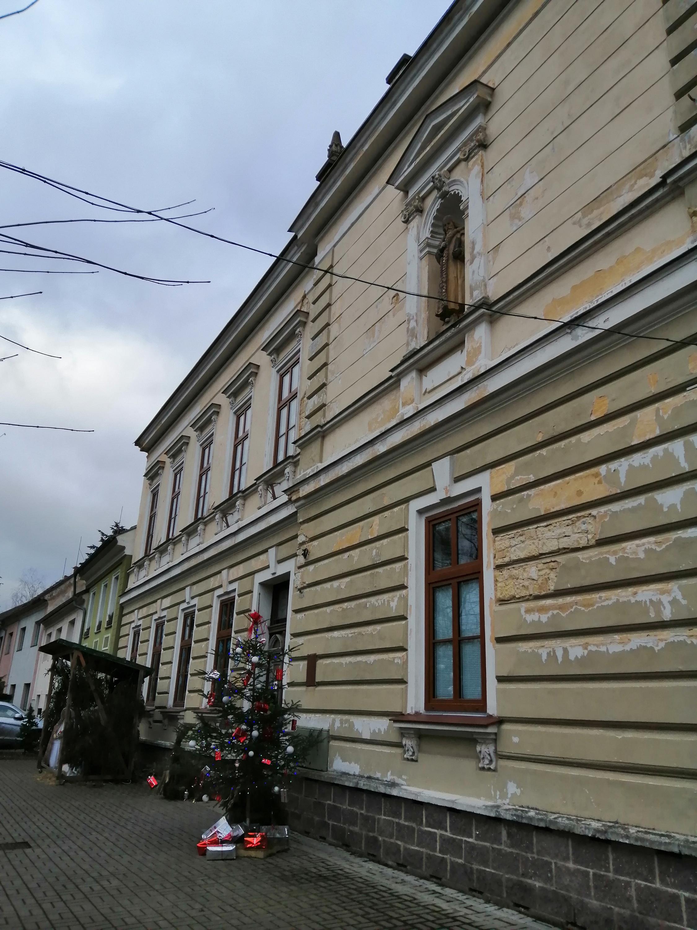 ZŠ Ročov foto 2