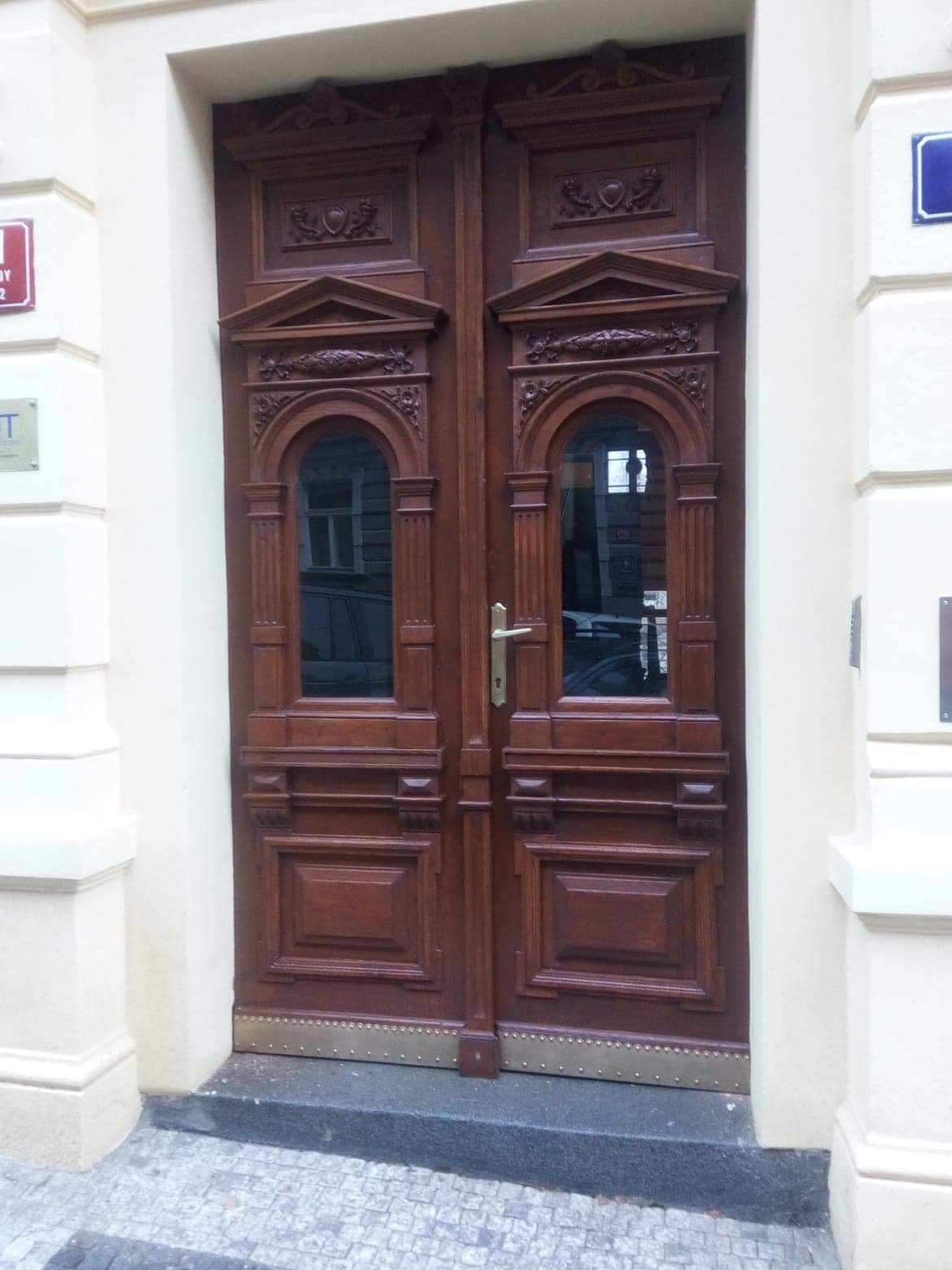 Roman Lukeš - Opravy dveří foto 4