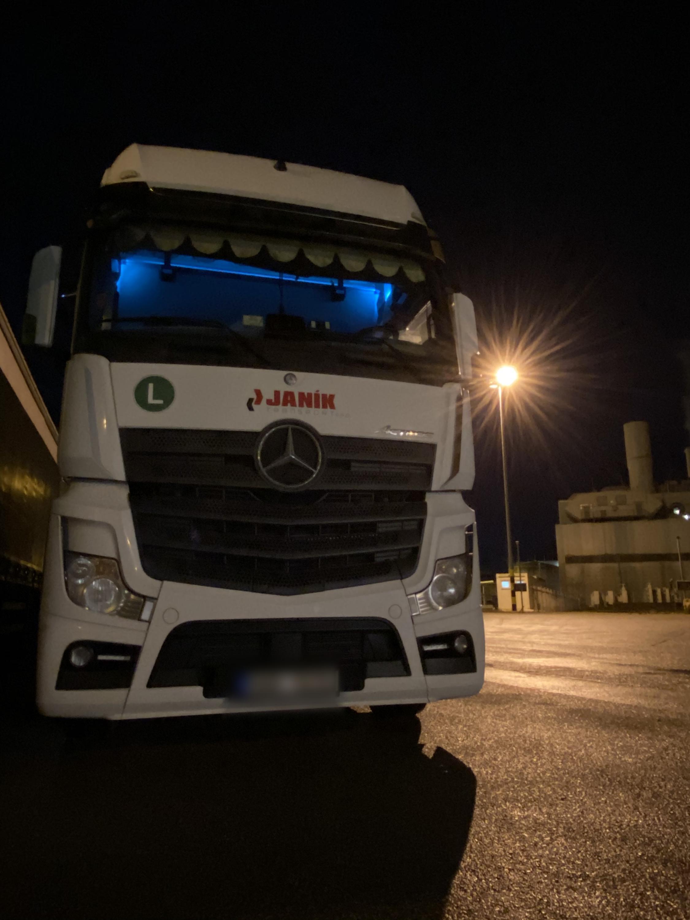 Janík Transport, s.r.o. foto 1