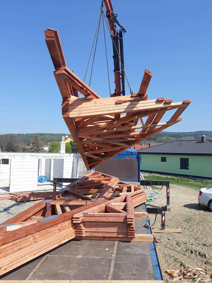 GRÉZA | dřevo - střechy - tesařství foto 3