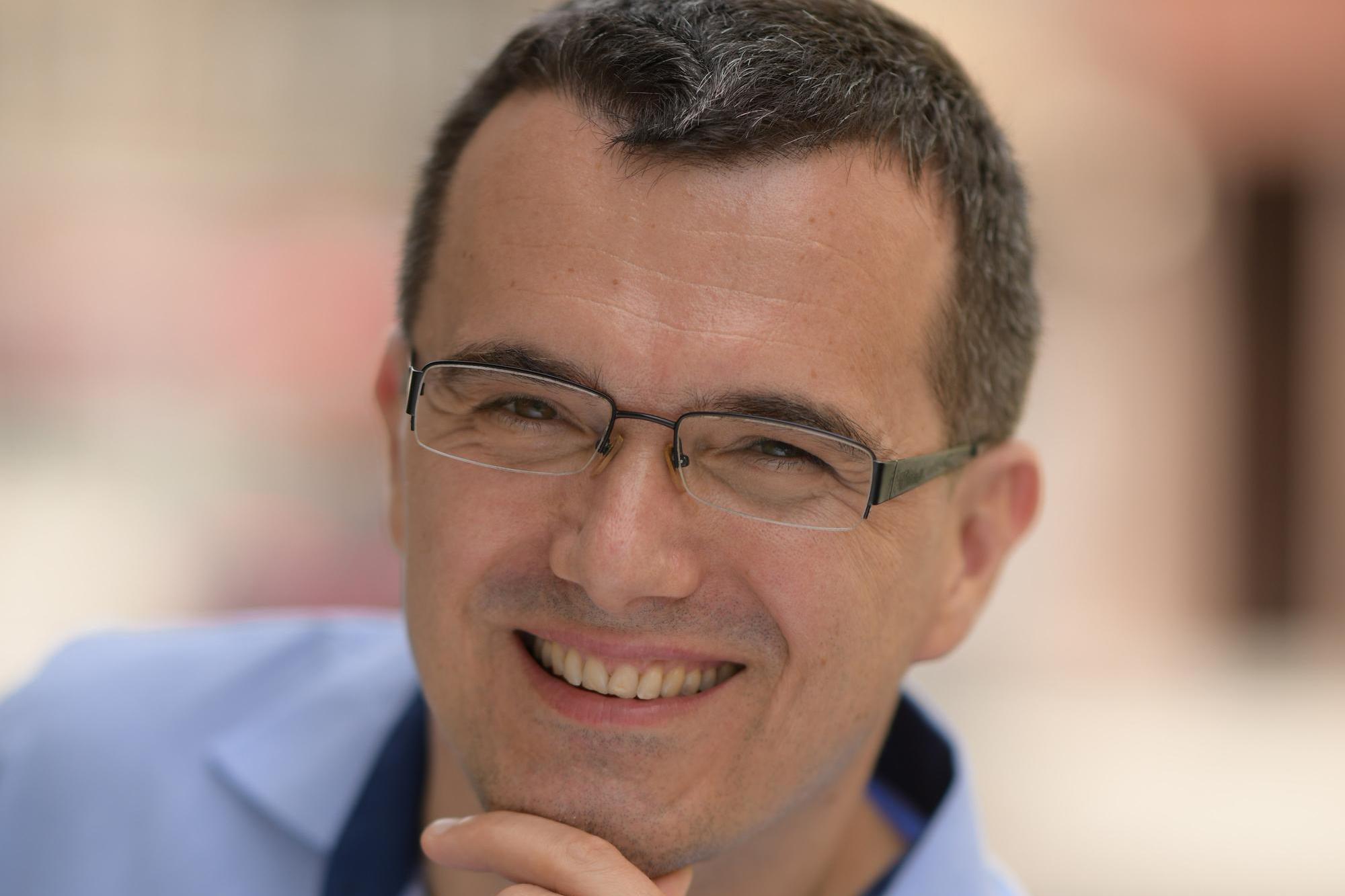 Tlumočník Ondřej Elleder