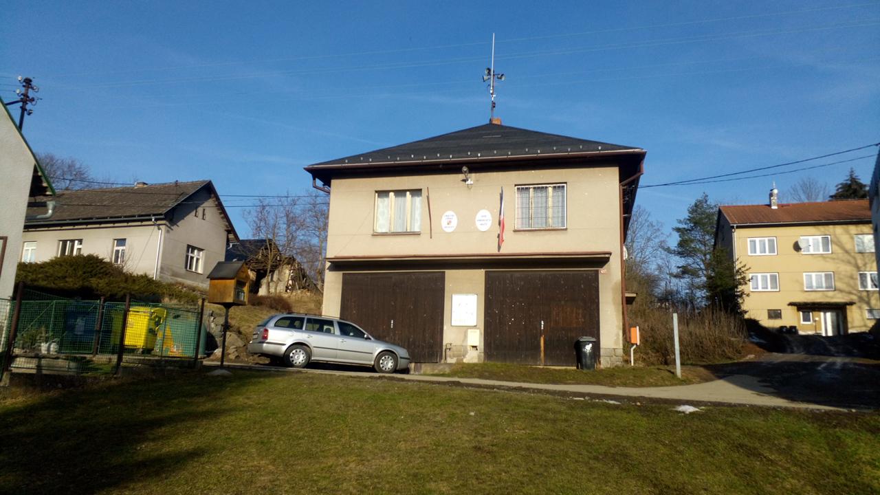 Pětihosty - obecní úřad foto 2