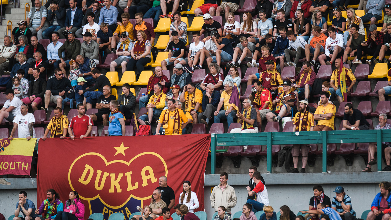 FK Dukla Praha a.s. foto 2