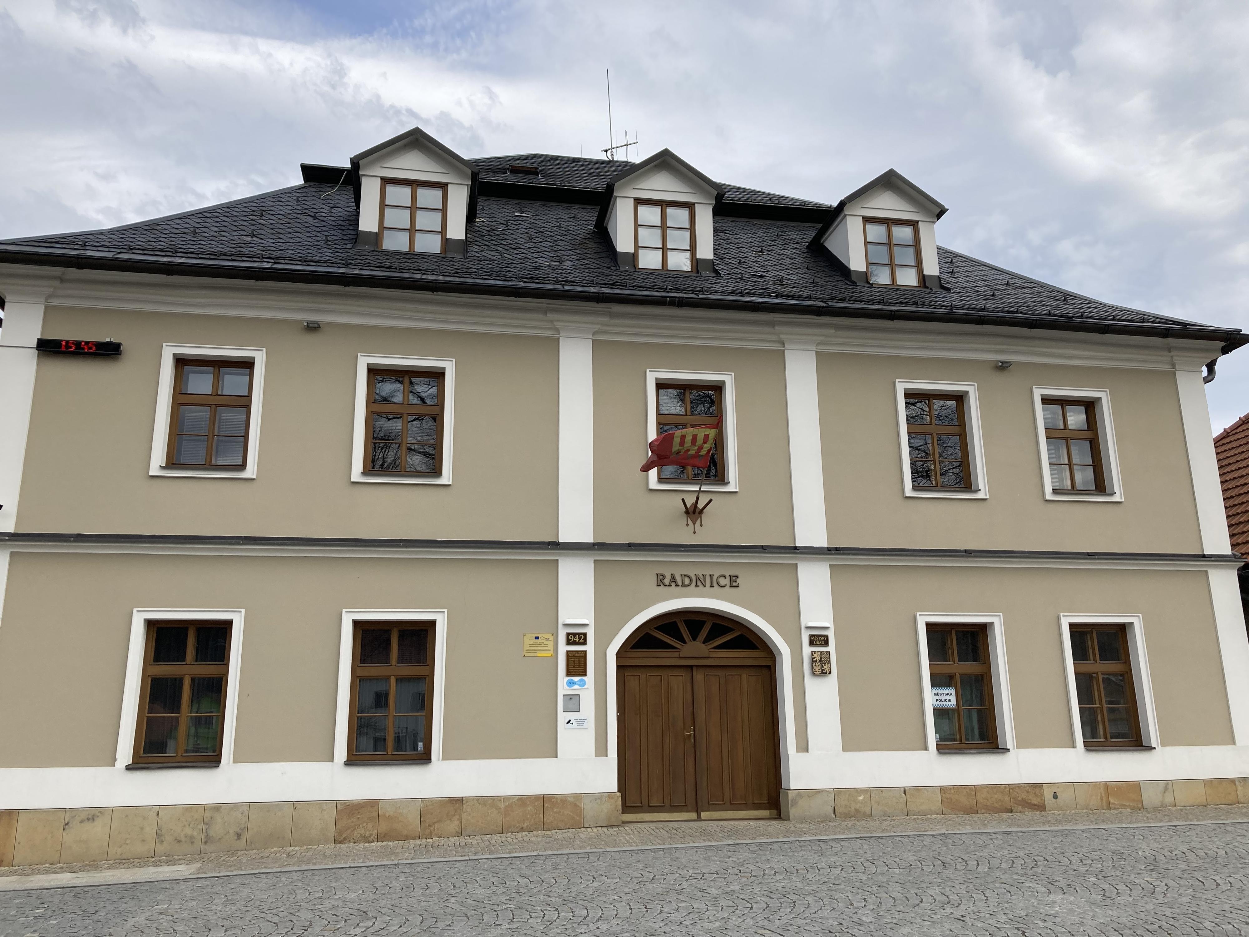 Brumov - Bylnice - městský úřad foto 2