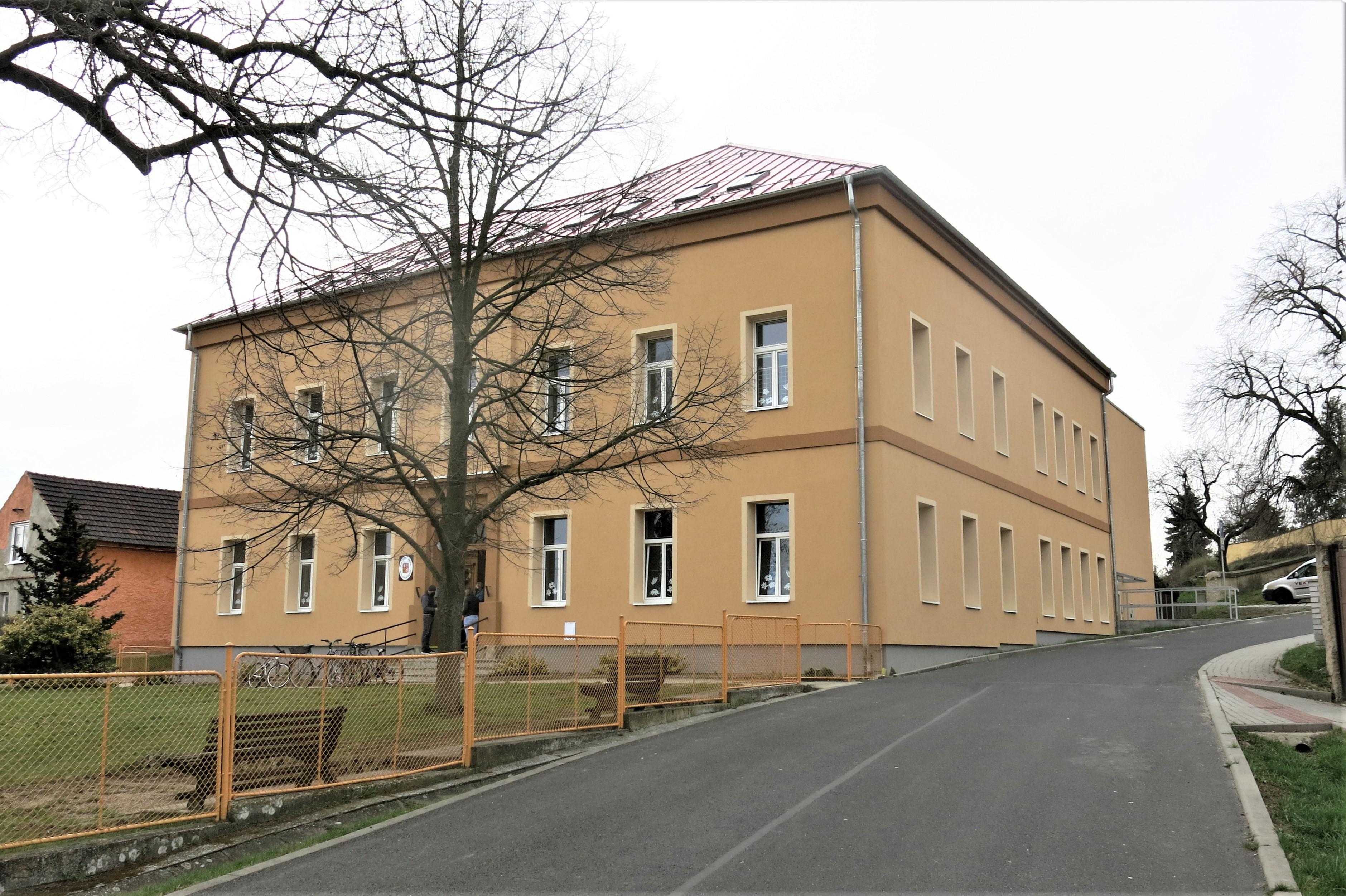 ZŠ a MŠ Ledčice foto 2