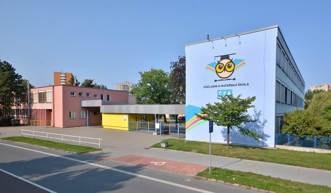 ZŠ a MŠ Bohumín, Čs. armády foto 2