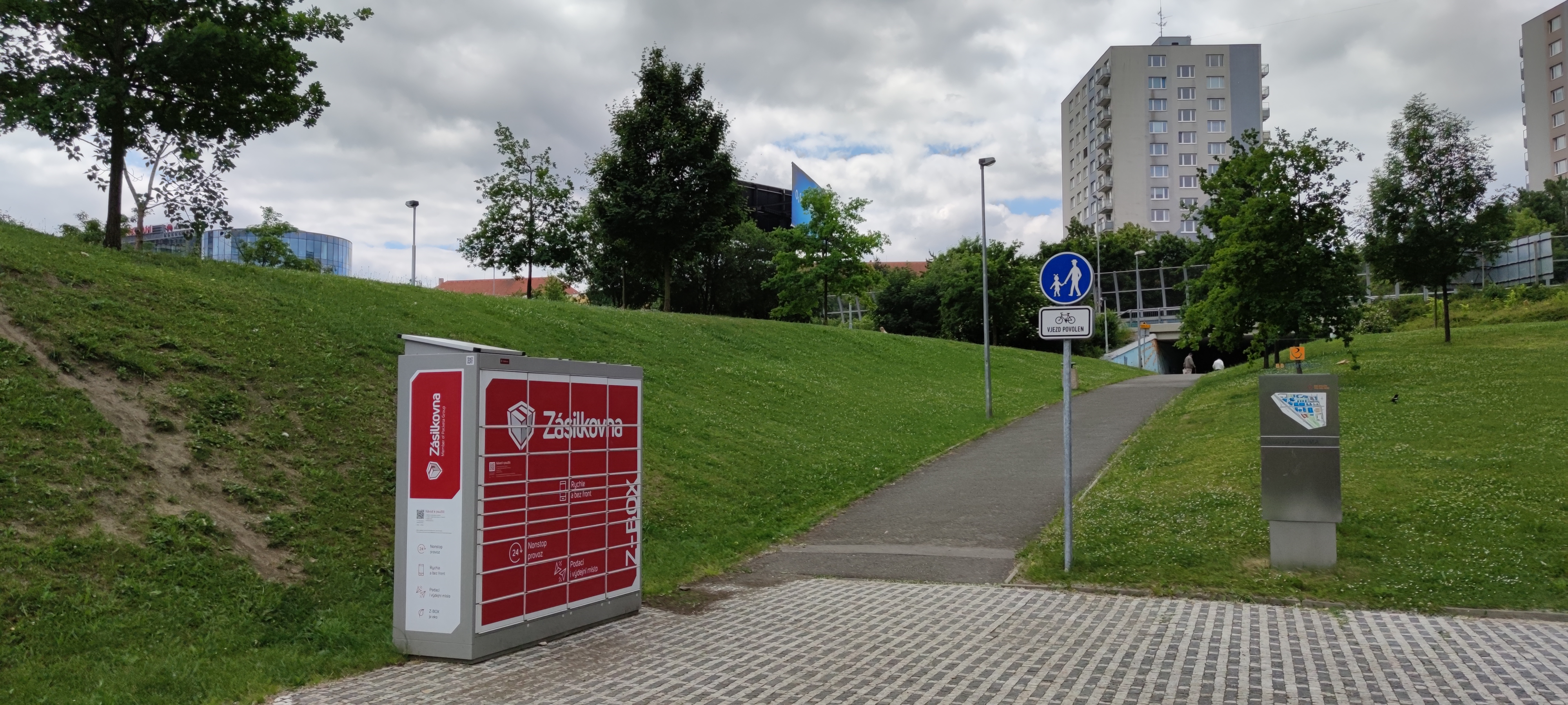 Z-BOX foto 1