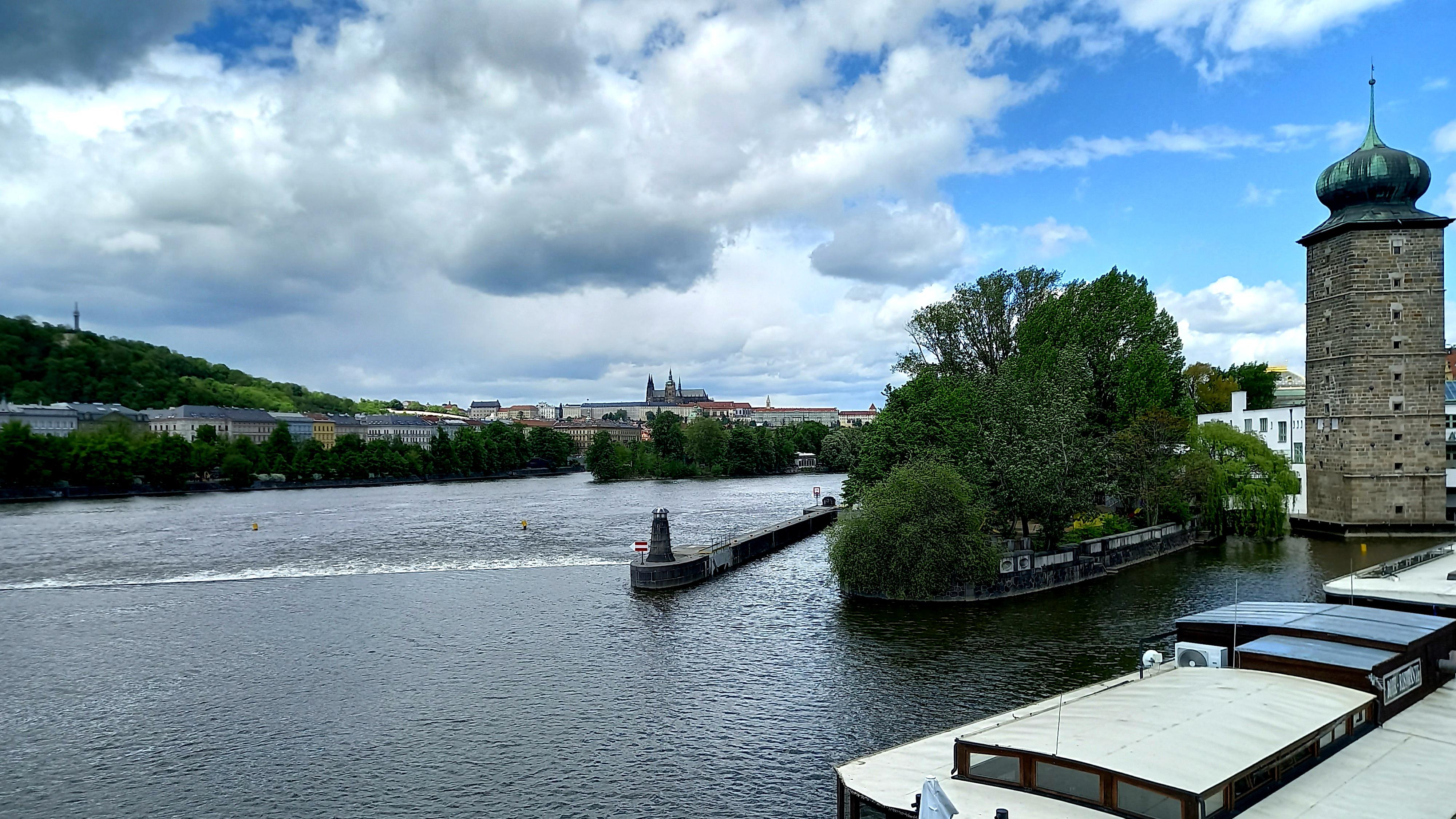 Plavební komora Praha-Mánes foto 4