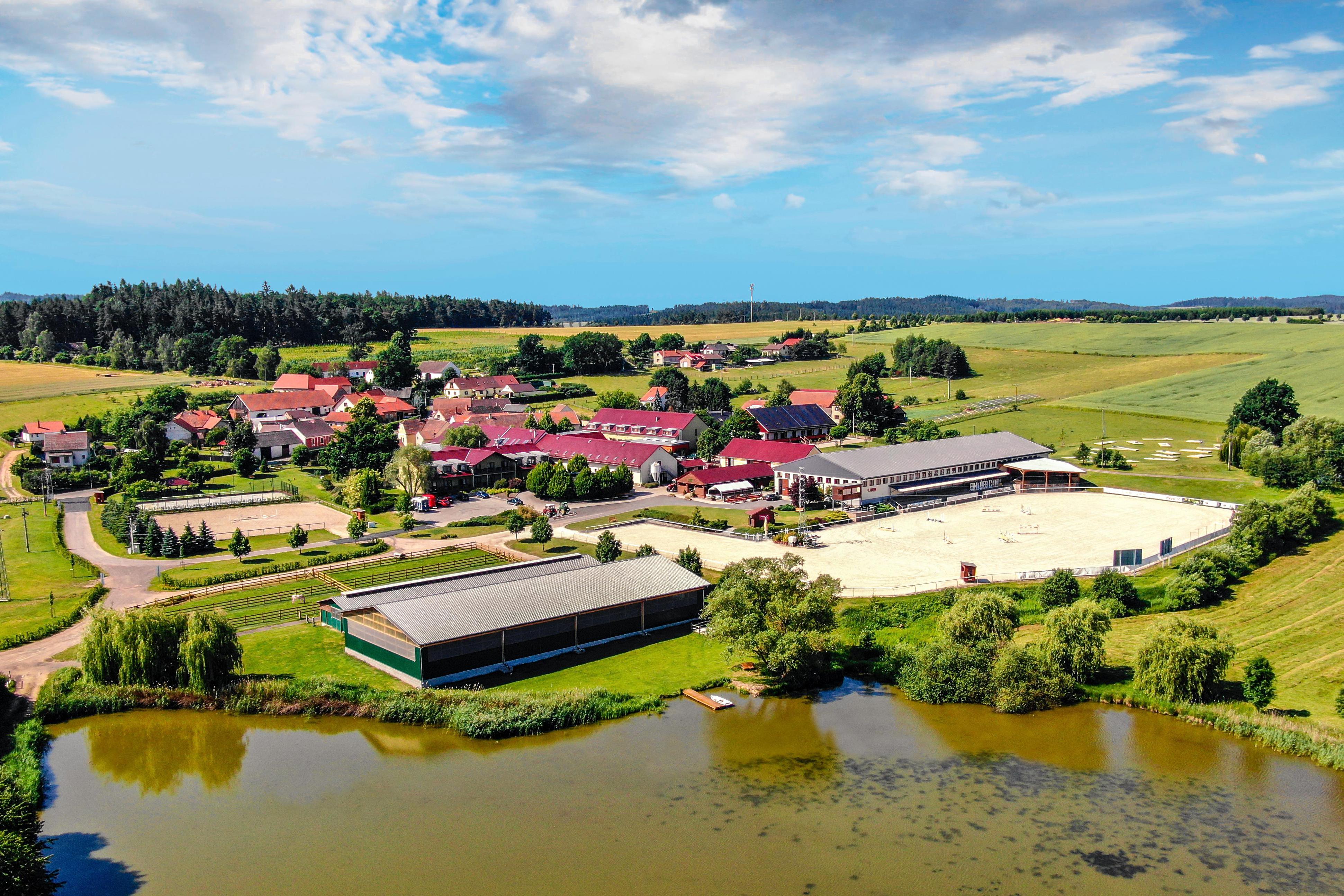 EQUITANA HOTEL RESORT