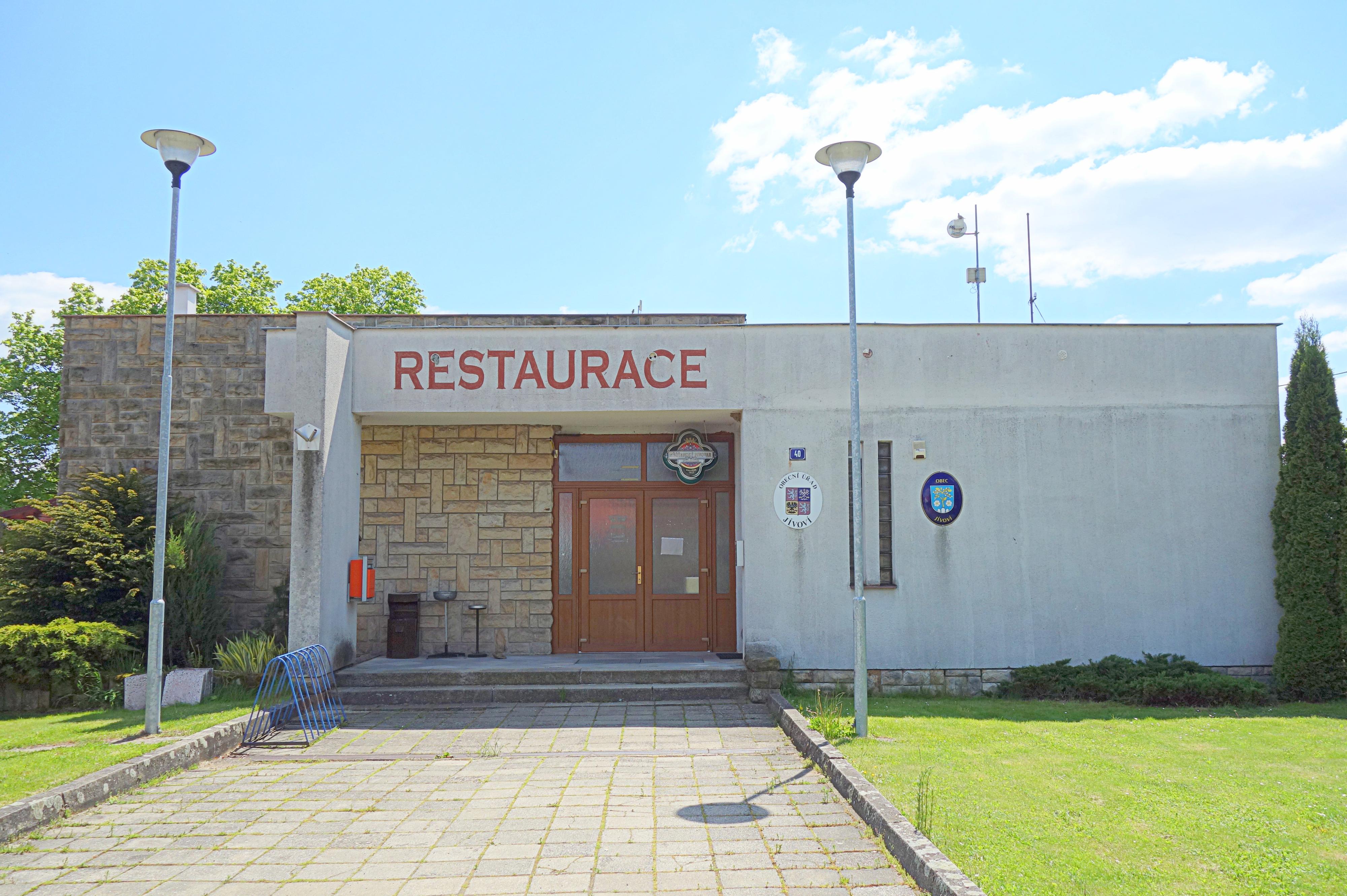 Jívoví - obecní úřad foto 2