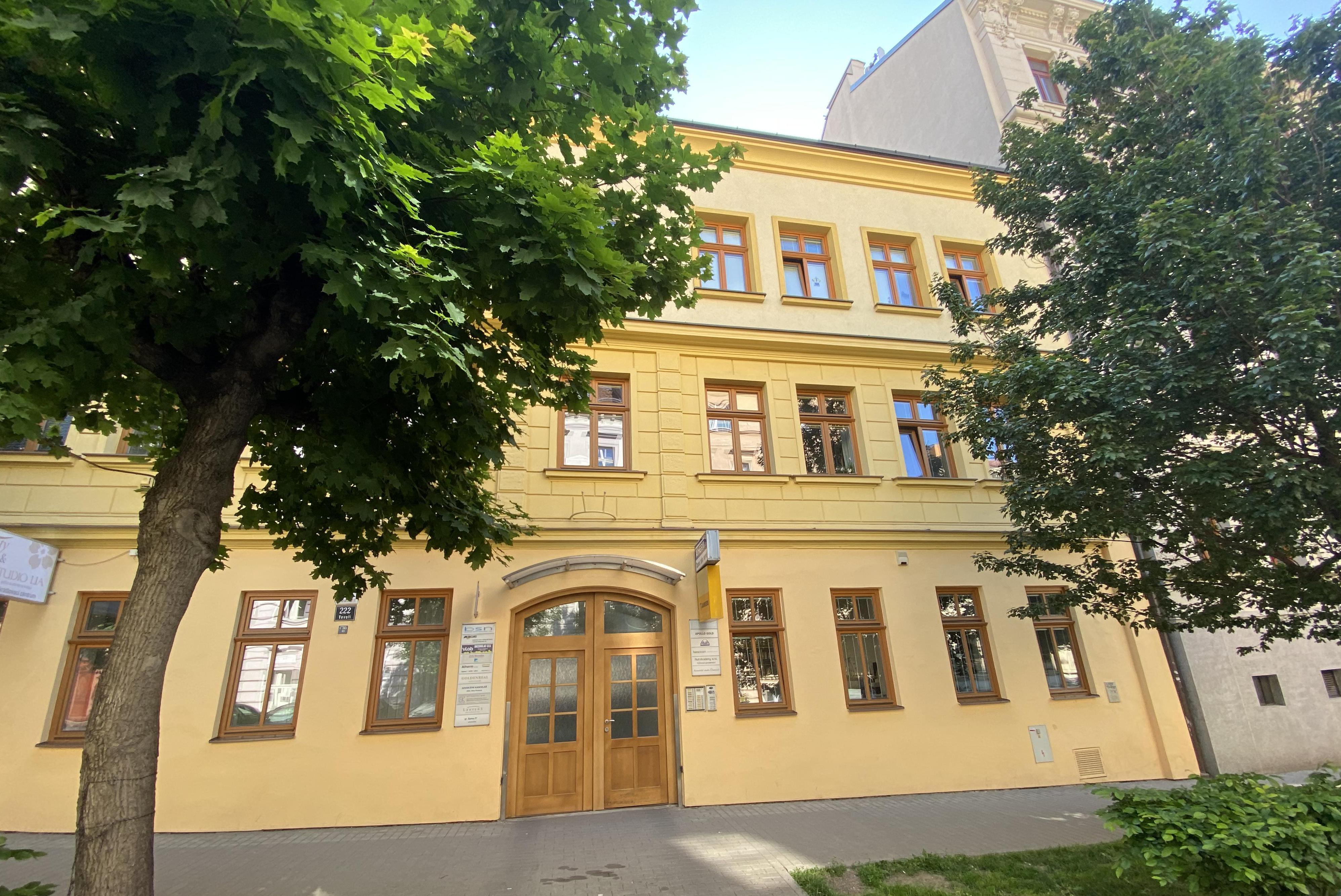 René Ličartovský - Goldenreal