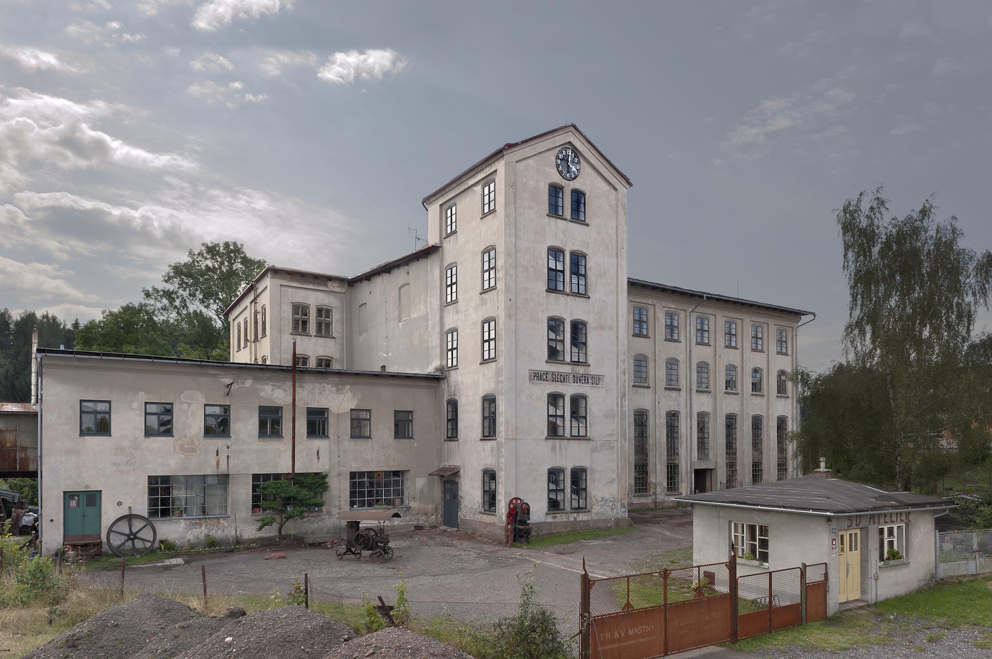 Spolek pro záchranu továrny Mastných