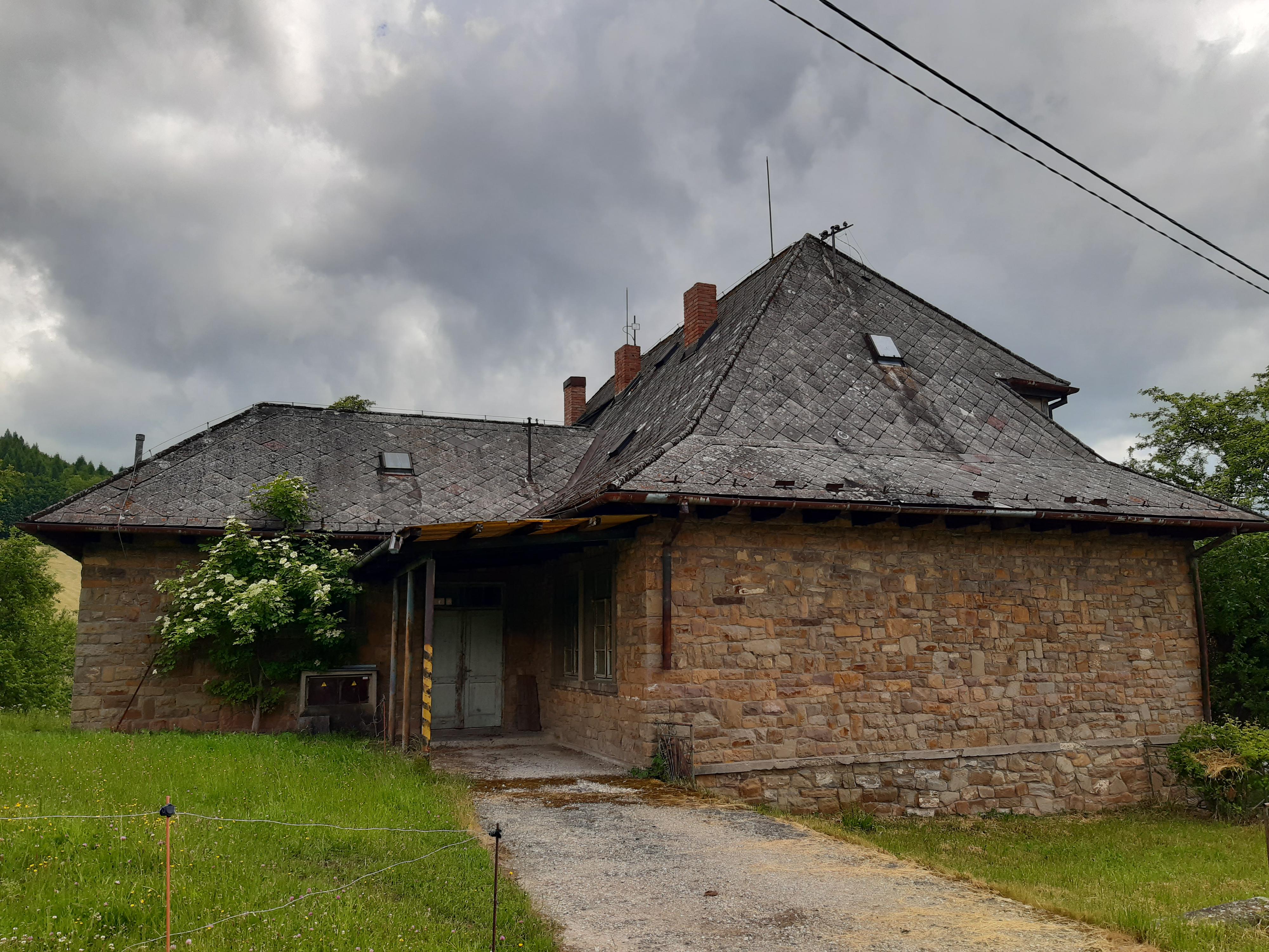 Vyškovec - obecní úřad foto 2