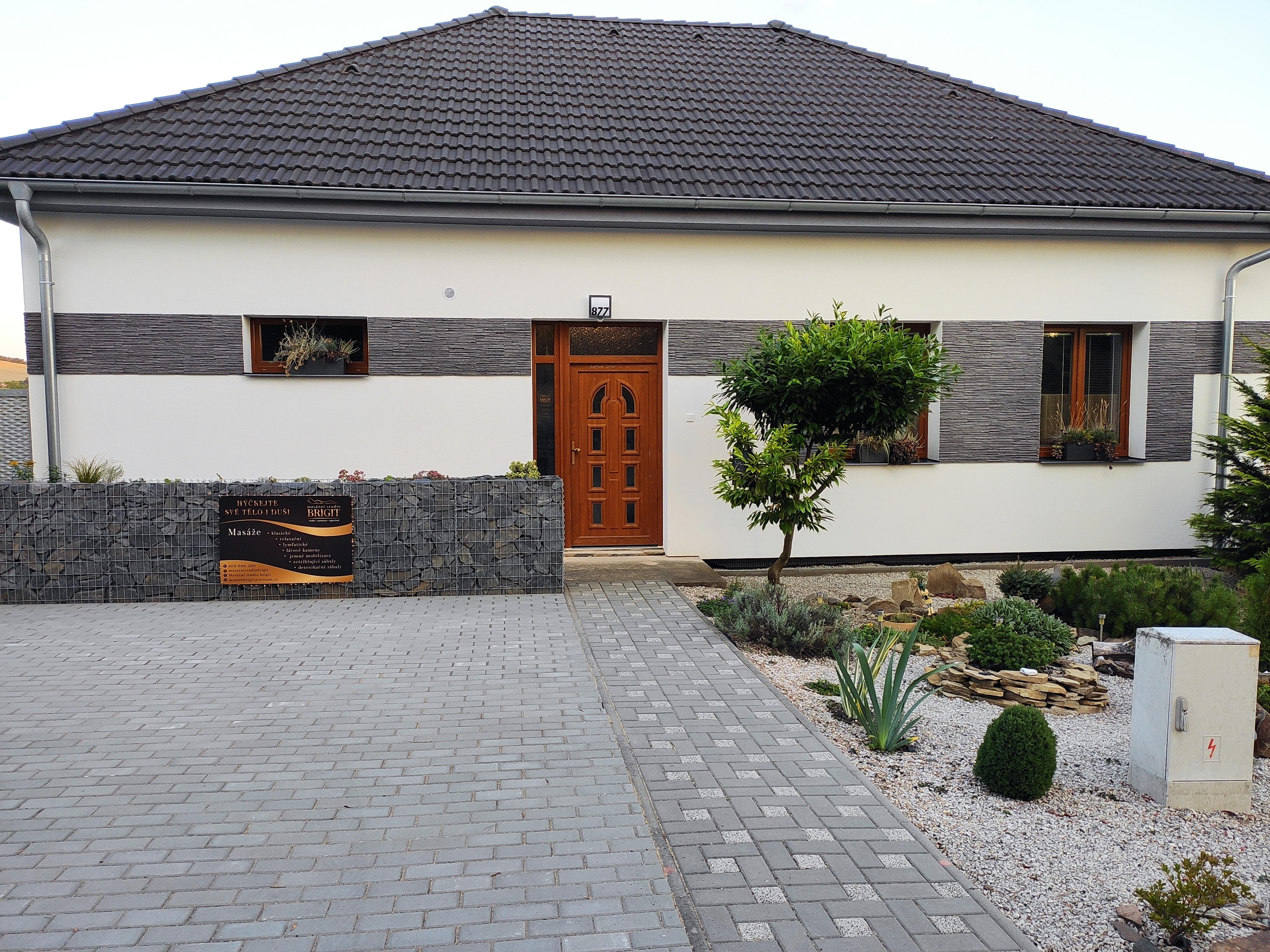 Masážní studio Brigit