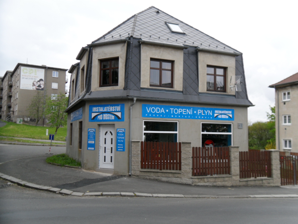 Instalatérství pod mostem