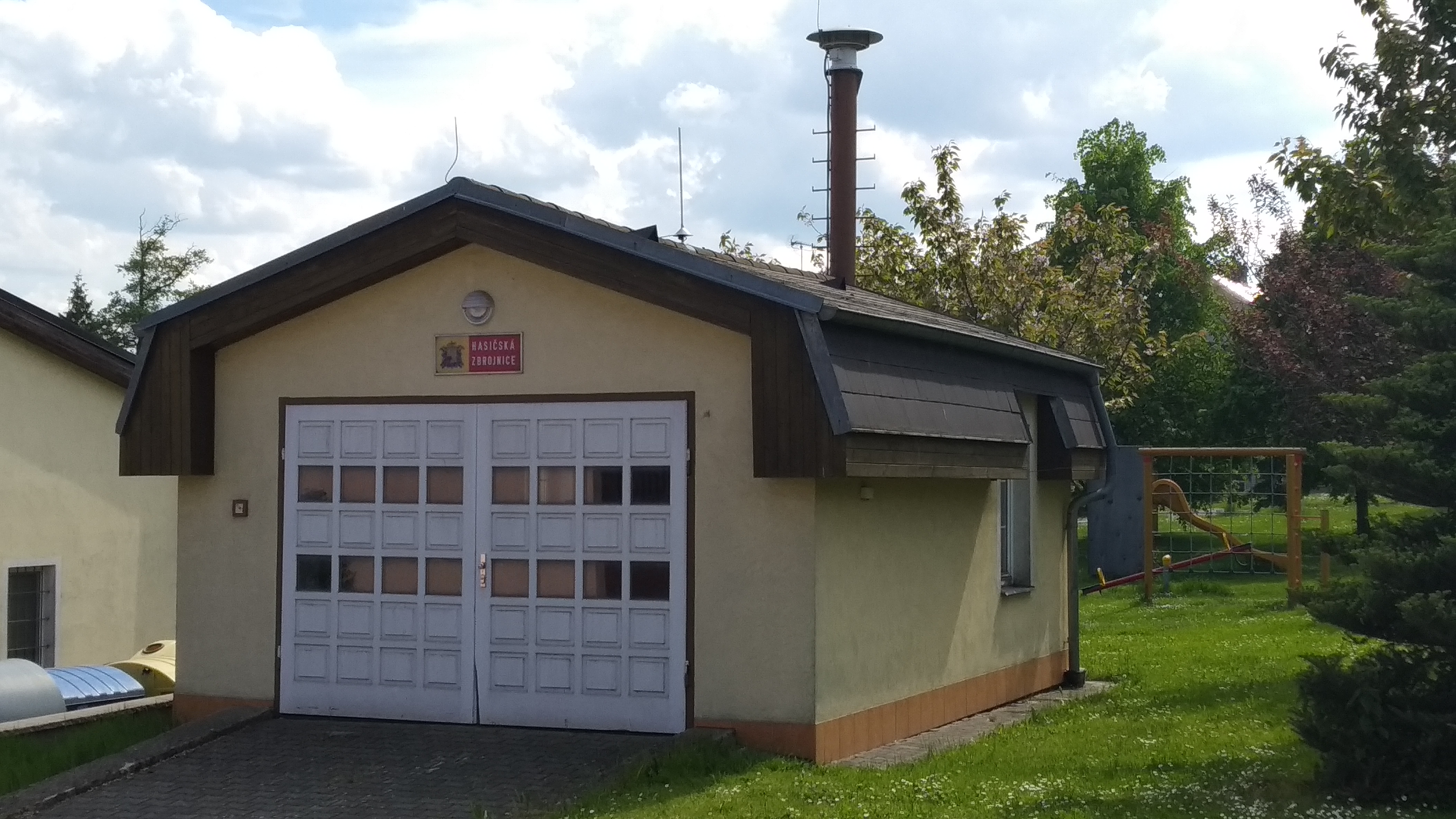 Ovesná Lhota - obecní úřad foto 2