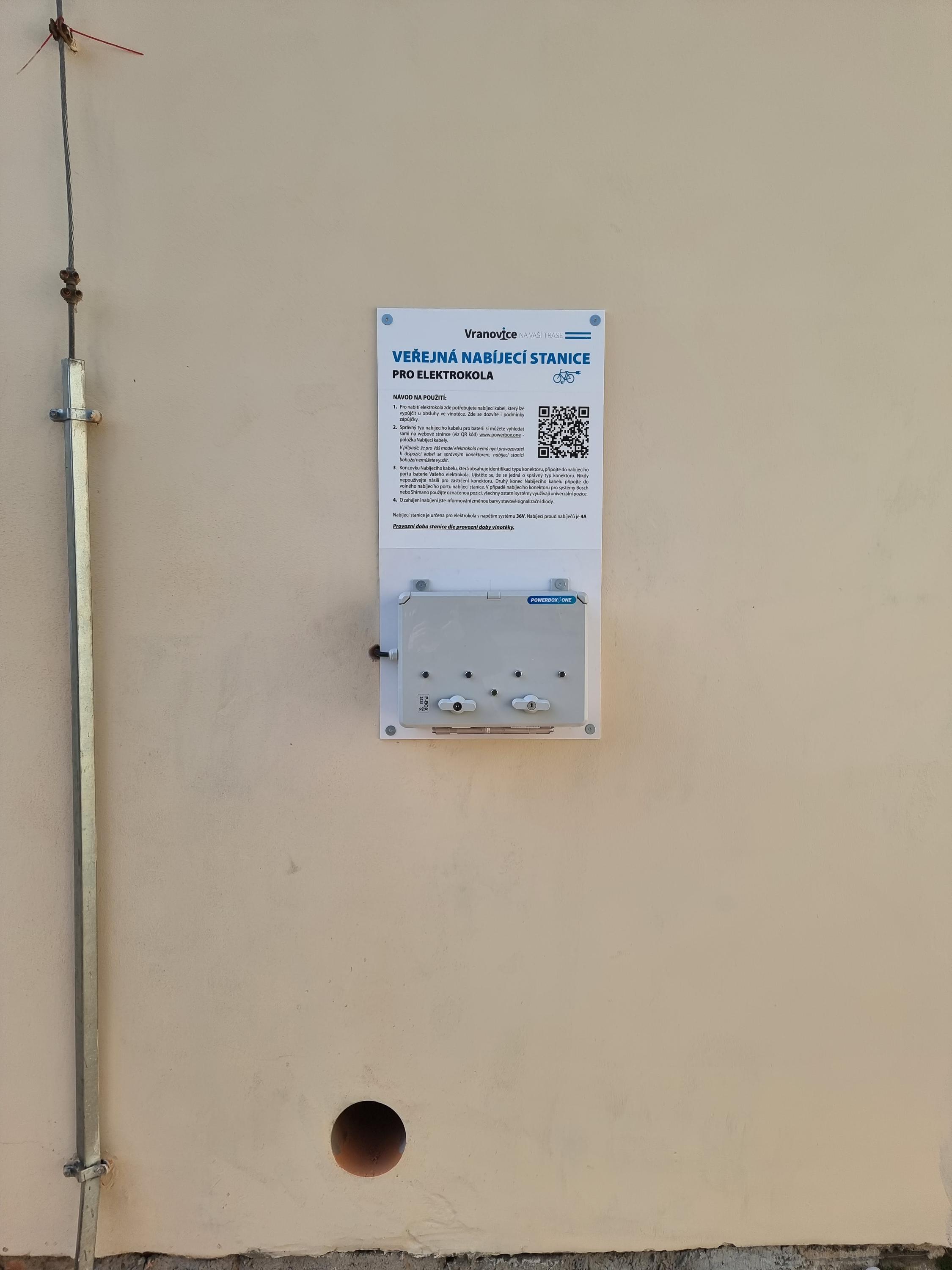 Nabíjecí stanice Budova SDH Vranovice foto 2