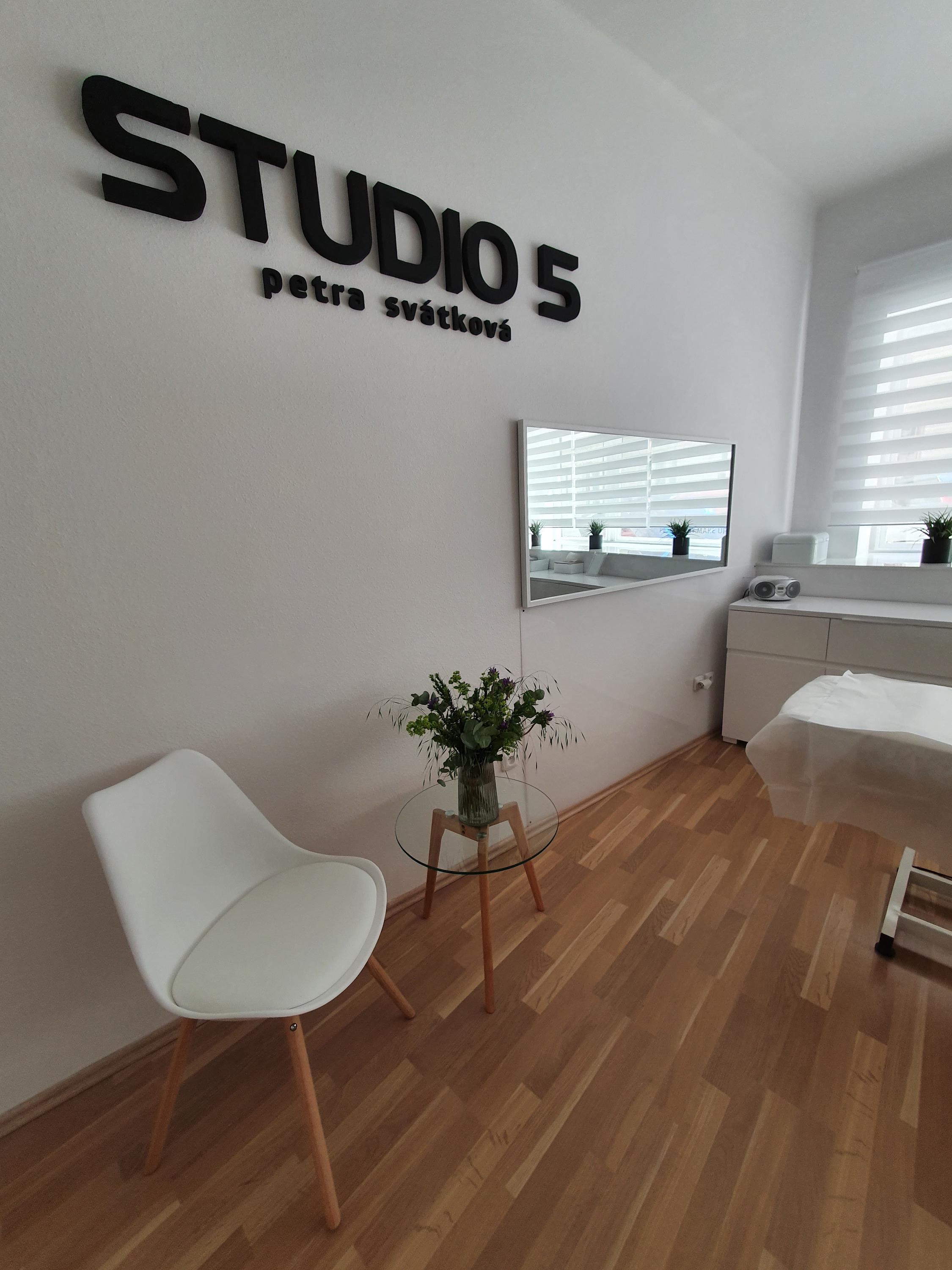 STUDIO 5 foto 6