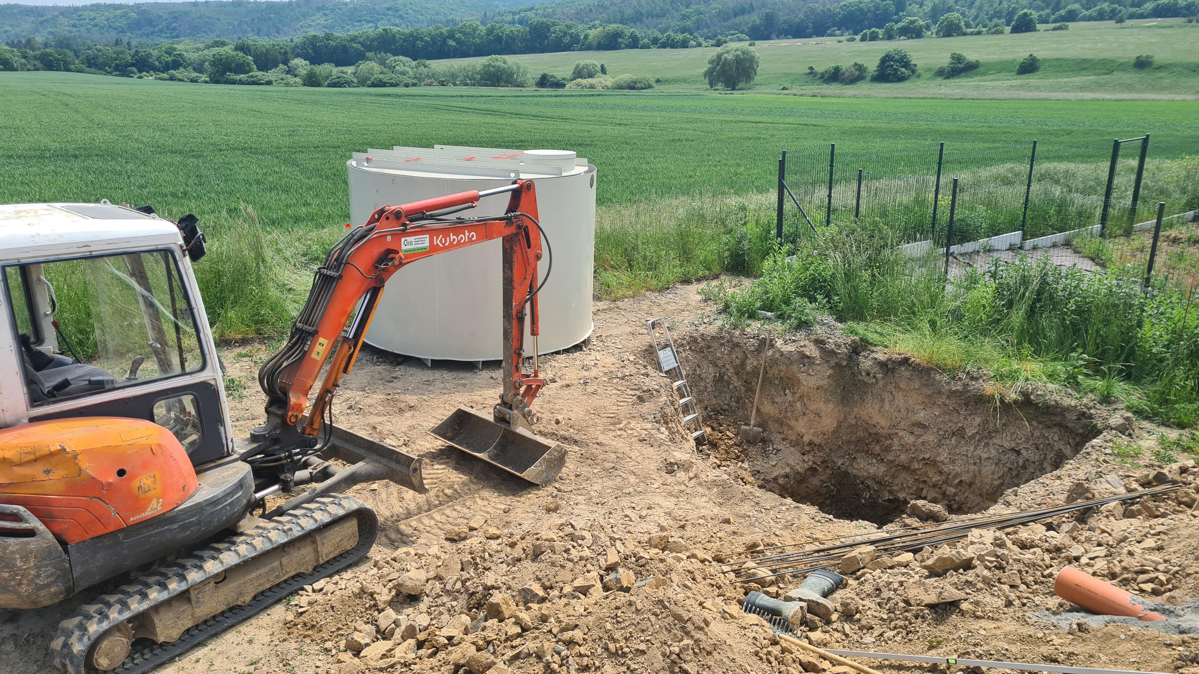 Zemní práce a kontejnerová doprava - Roman Borek foto 4