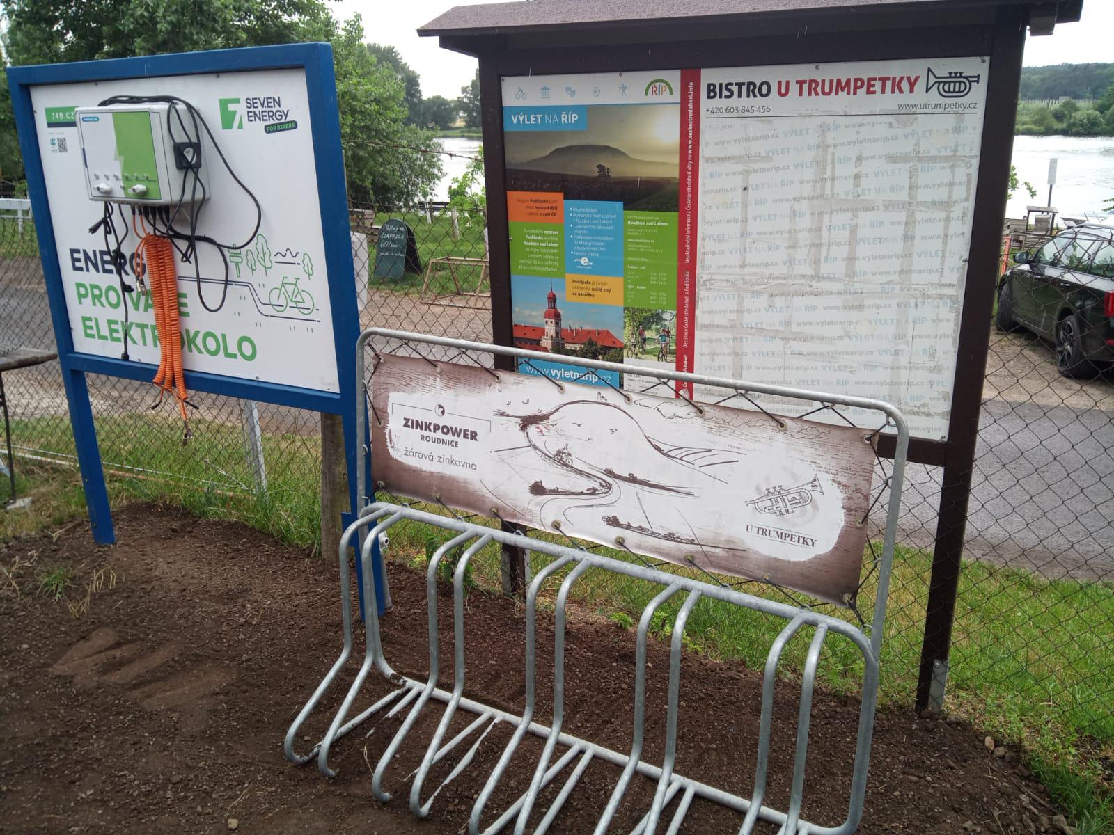 Nabíjecí stanice Bistro U Trumpetky foto 3