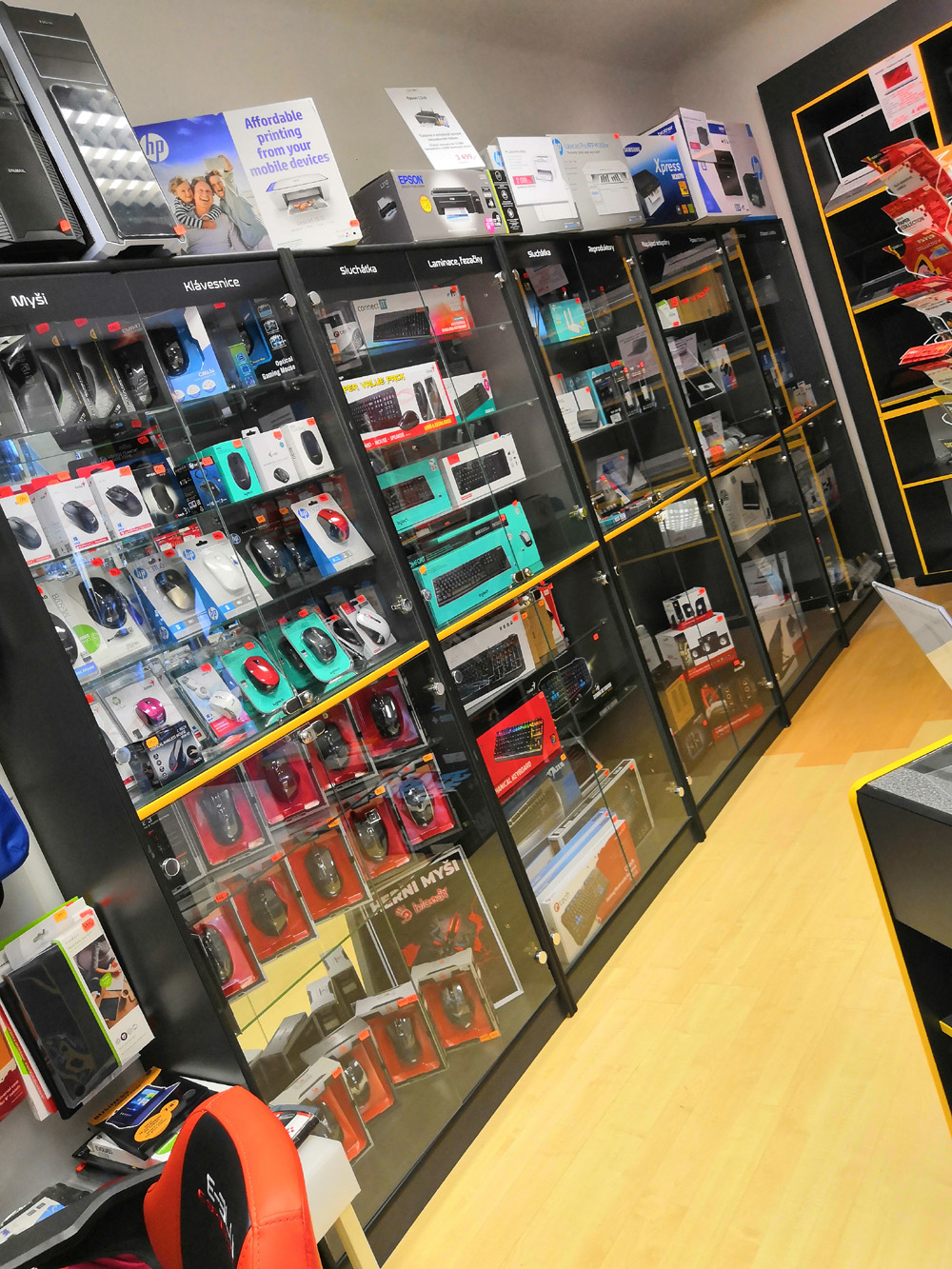 HARDSOFT foto 6