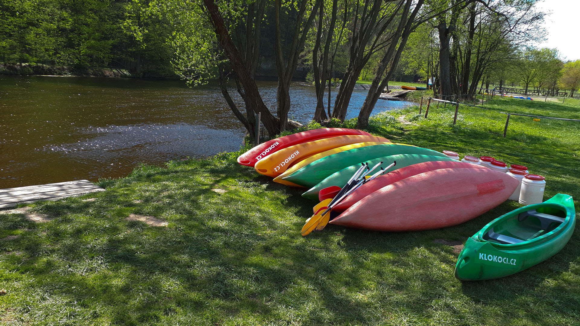 Půjčovna lodí Jizera - KLOKOCI.CZ foto 3