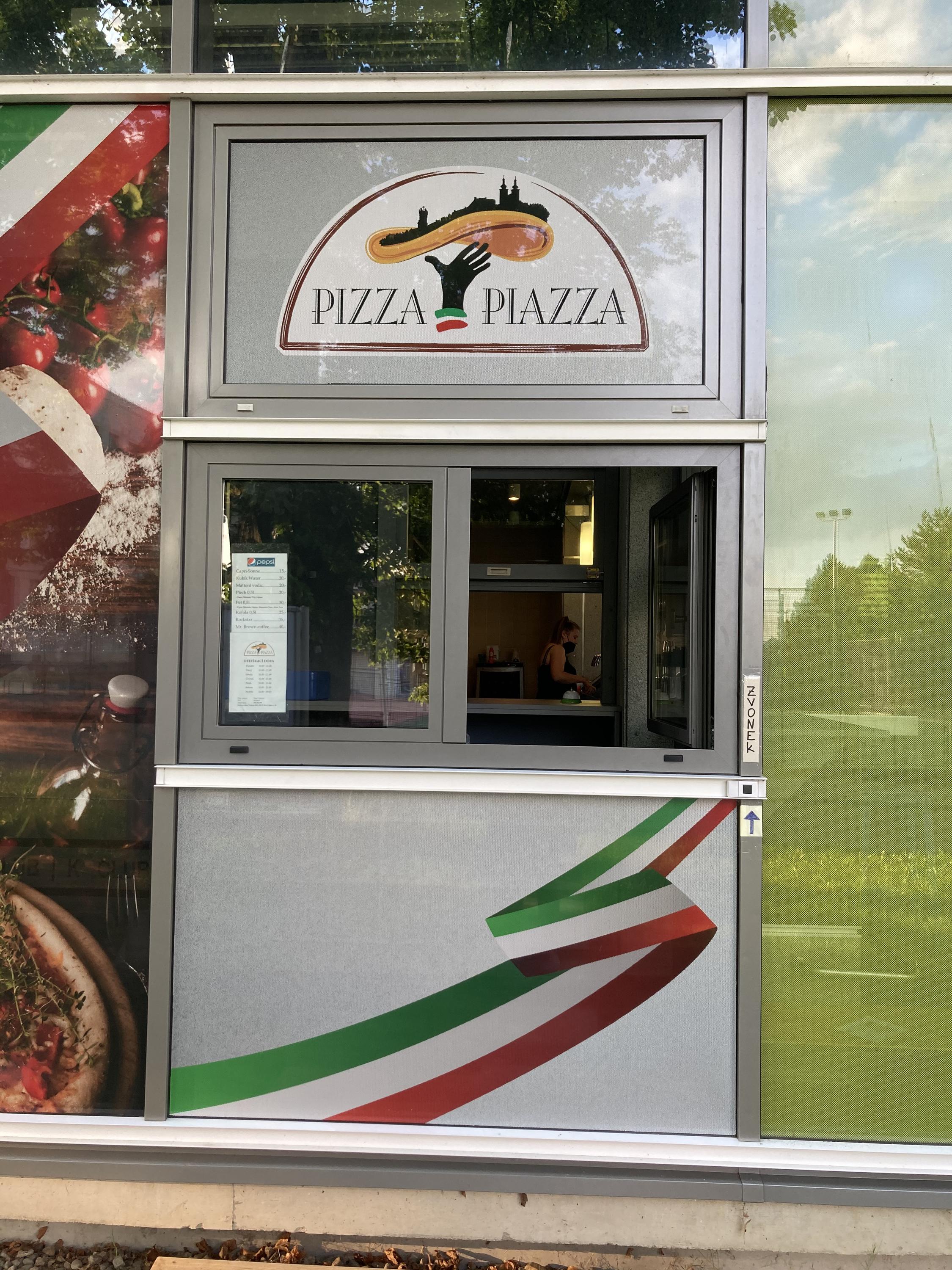 Pizza Piazza foto 2