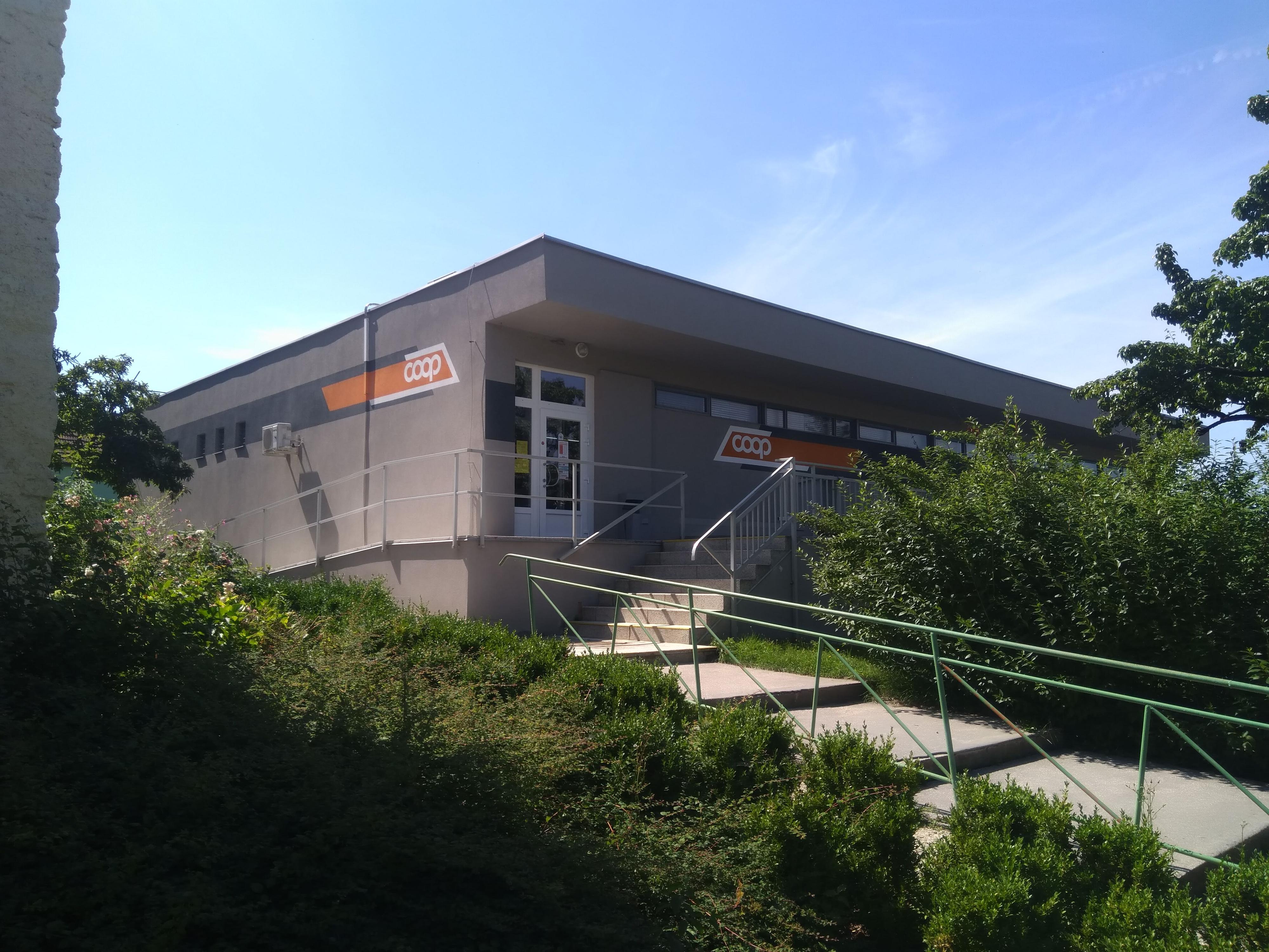 Jednota, spotřební družstvo v Hodoníně - COOP