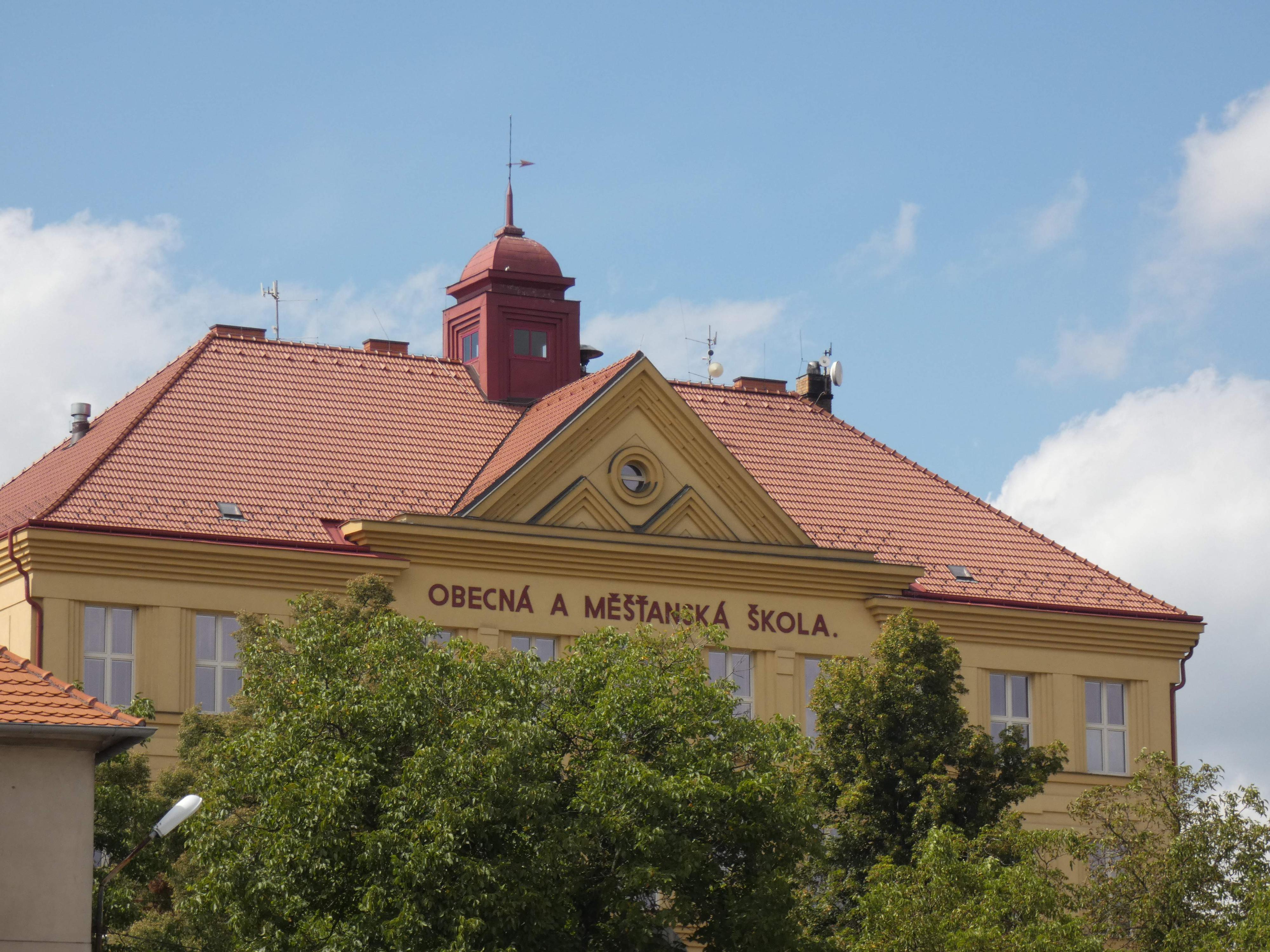 Základní škola a Mateřská škola Čistá foto 2