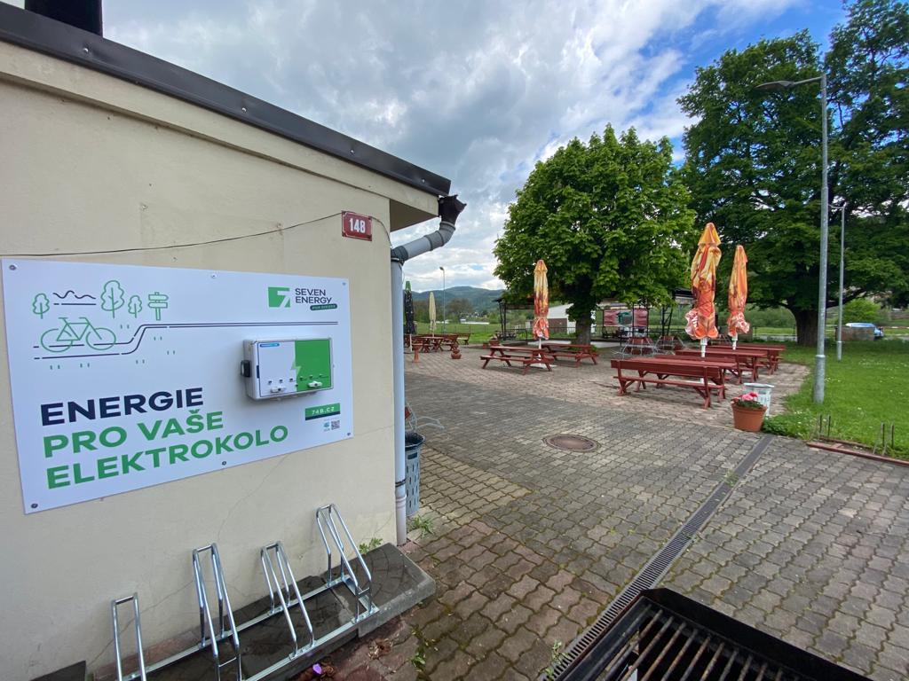 Nabíjecí stanice Restaurace Tivoli foto 4
