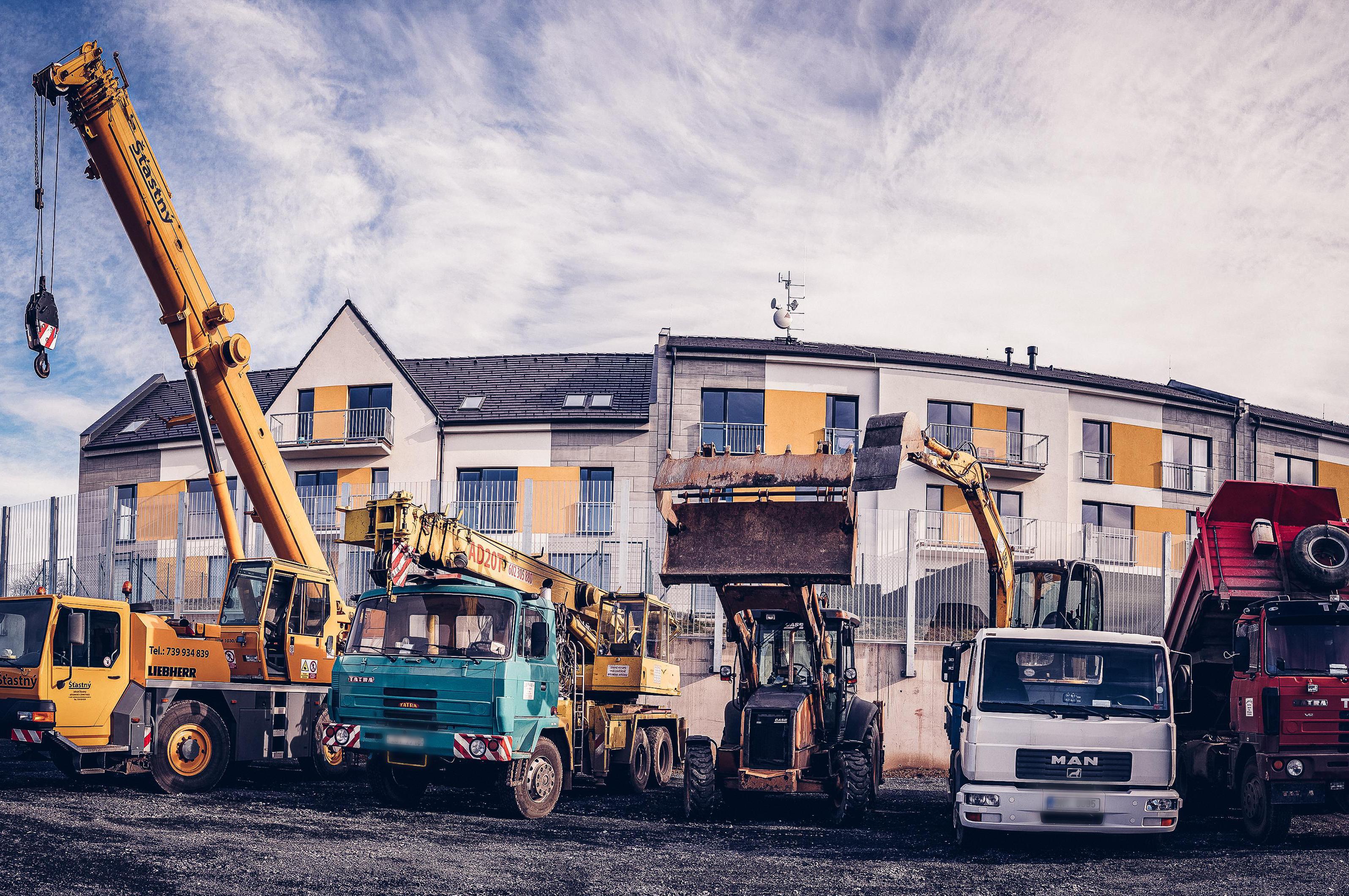 Jeřáby Šťastný - autodoprava foto 1