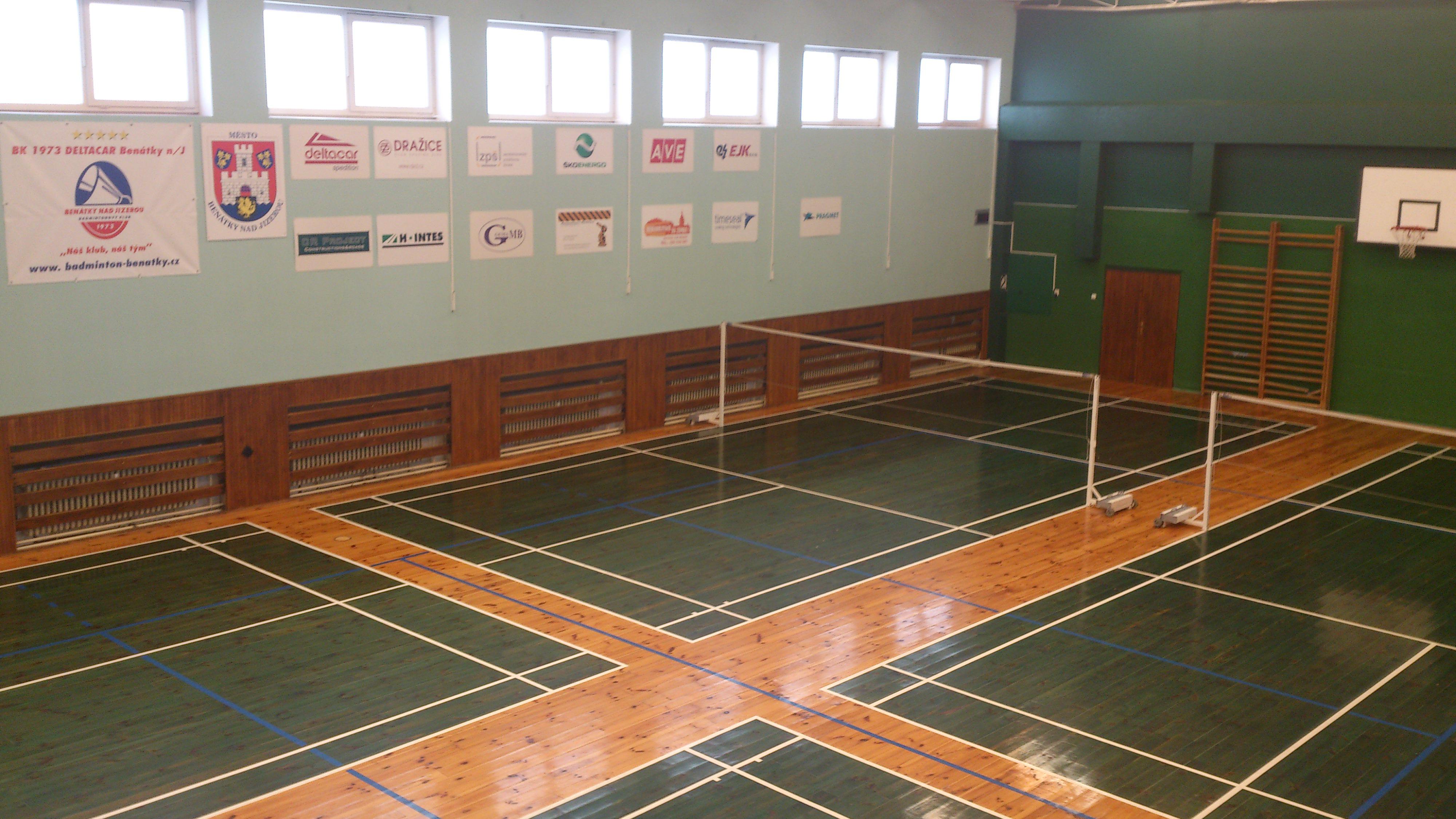 Badmintonový klub 1973  Benátky n/J z.s. foto 2