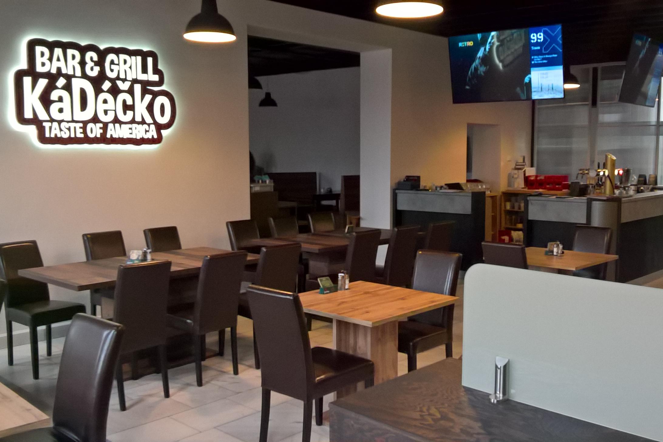 KáDéčko Bar & Grill