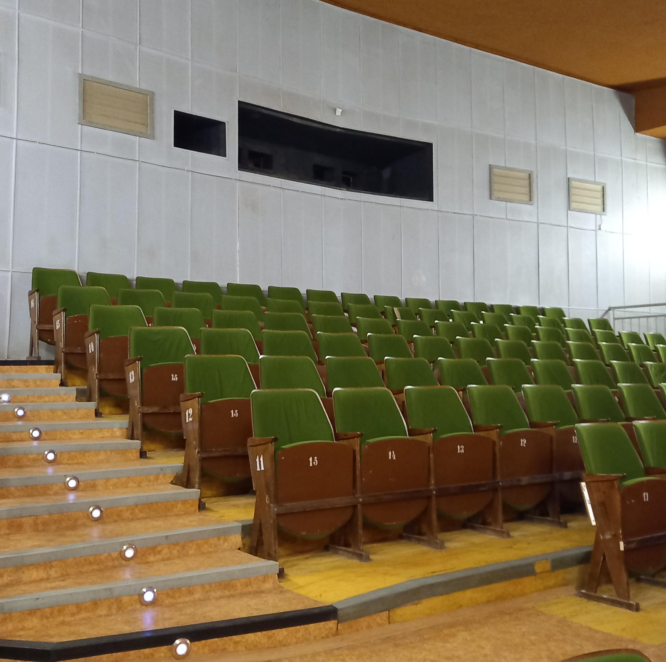 Kino  Postoloprty foto 6