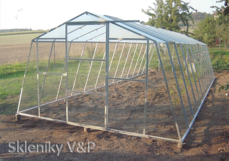 SKLOKOV - svařované skleníky foto 4