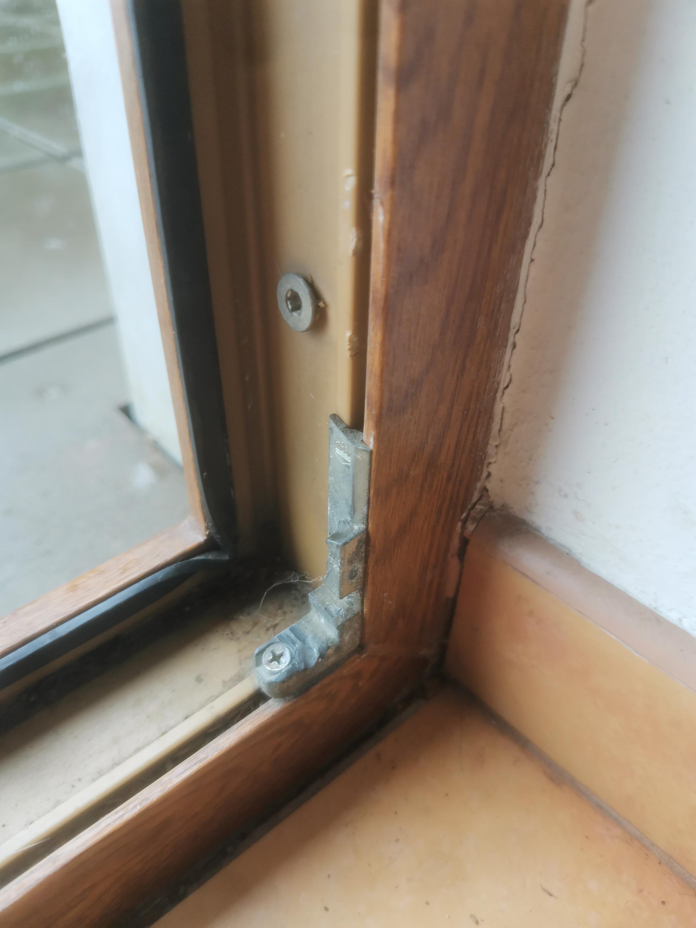 Servis oken a dveří - Petr Továrek foto 4