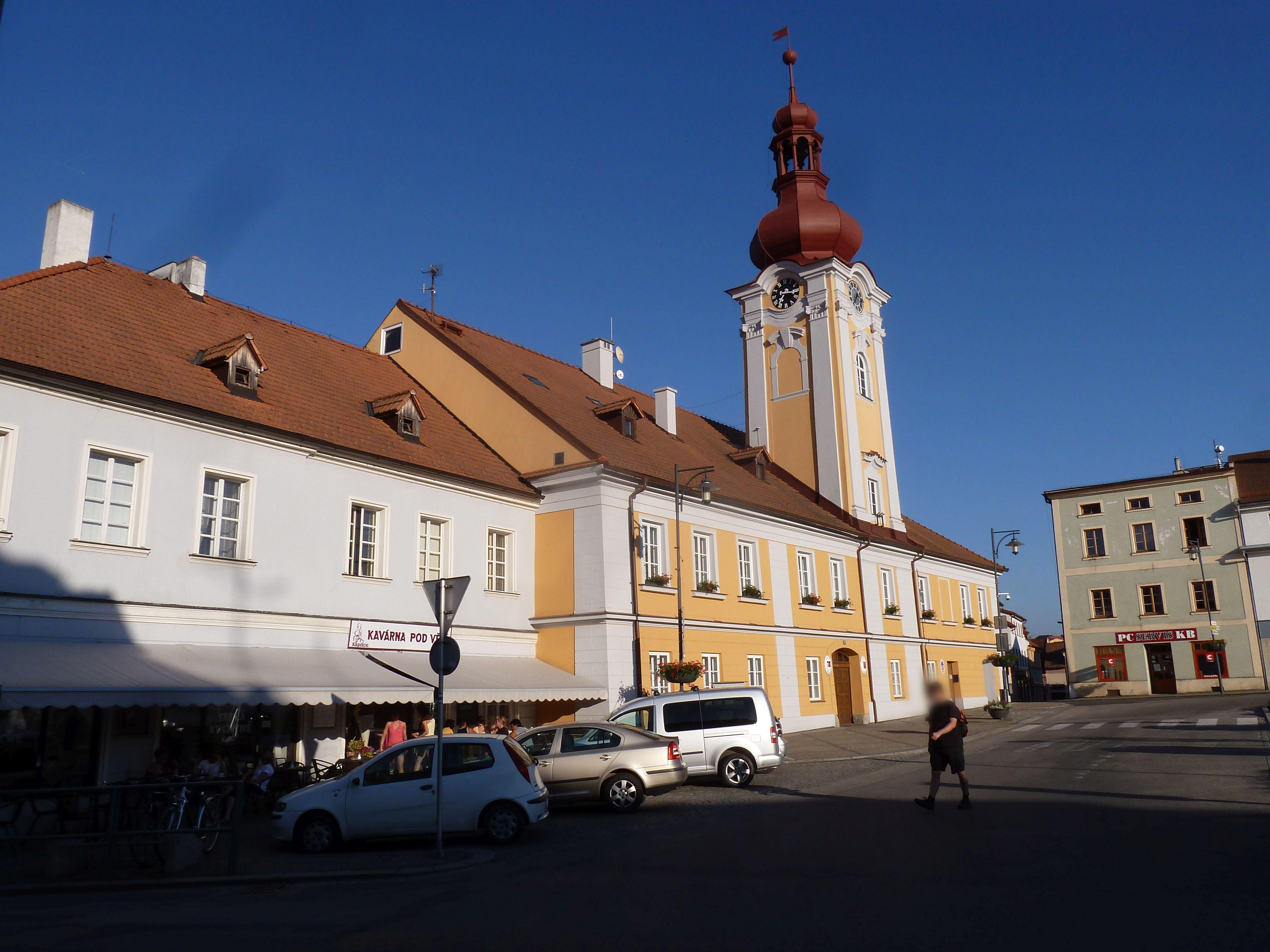 Kaplice - městský úřad foto 3