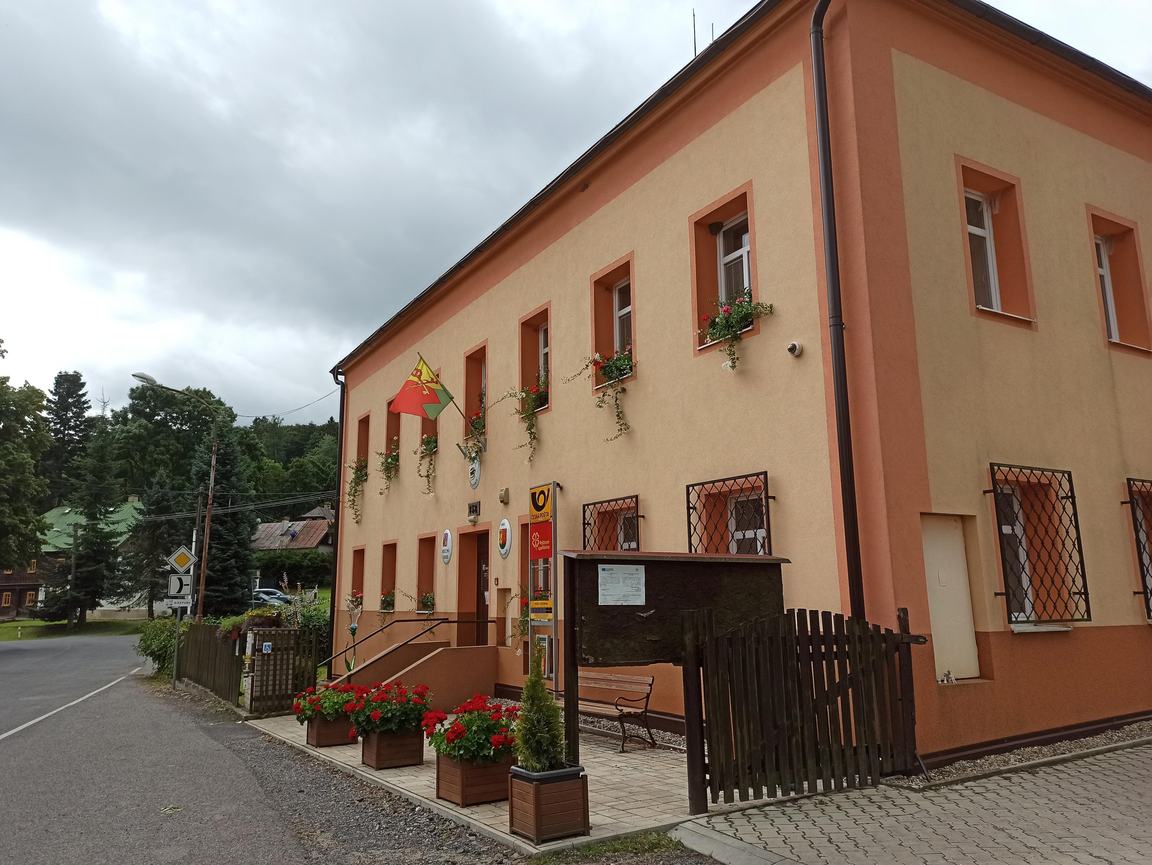 Obecní knihovna Polevsko foto 2