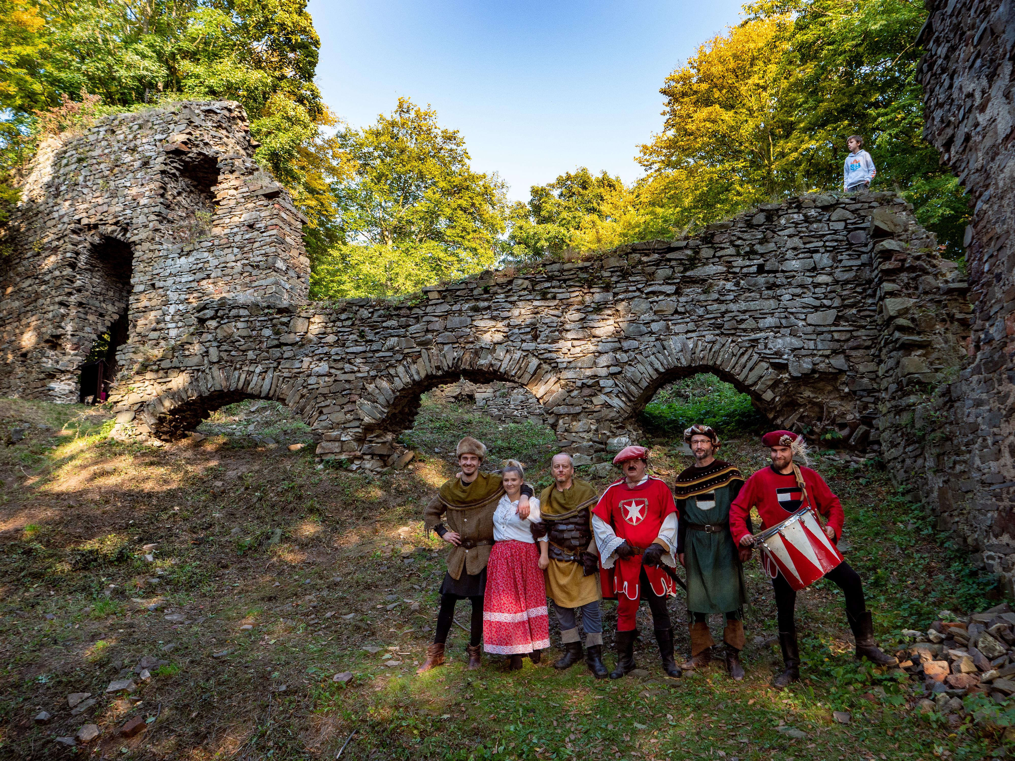 Divadelní, šermířská a filmová Společnost ARCUS foto 4